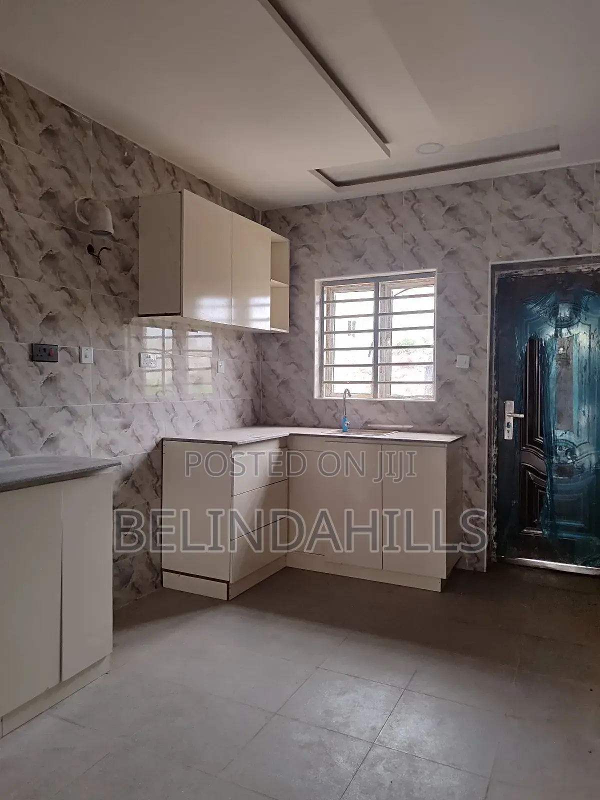4bdrm Duplex in Life Camp for sale in Life Camp