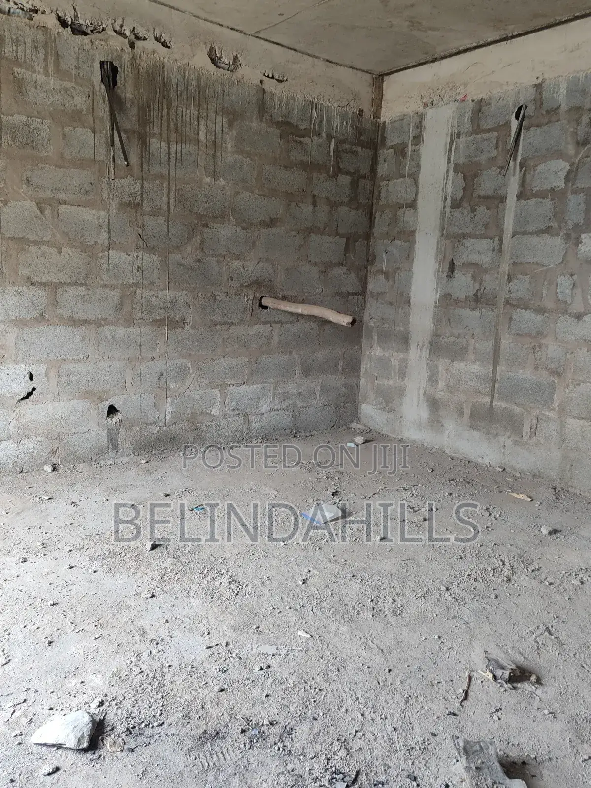 For Sale : New Built 4 Bedroom Terrace Duplex In Life Camp For Sale in Life Camp