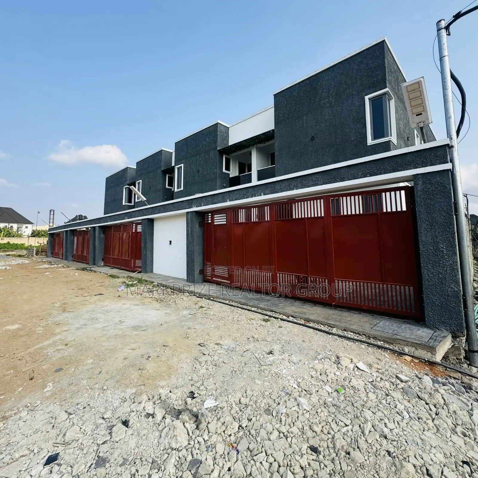 4bdrm Duplex in Maryland Lagos for sale in Maryland