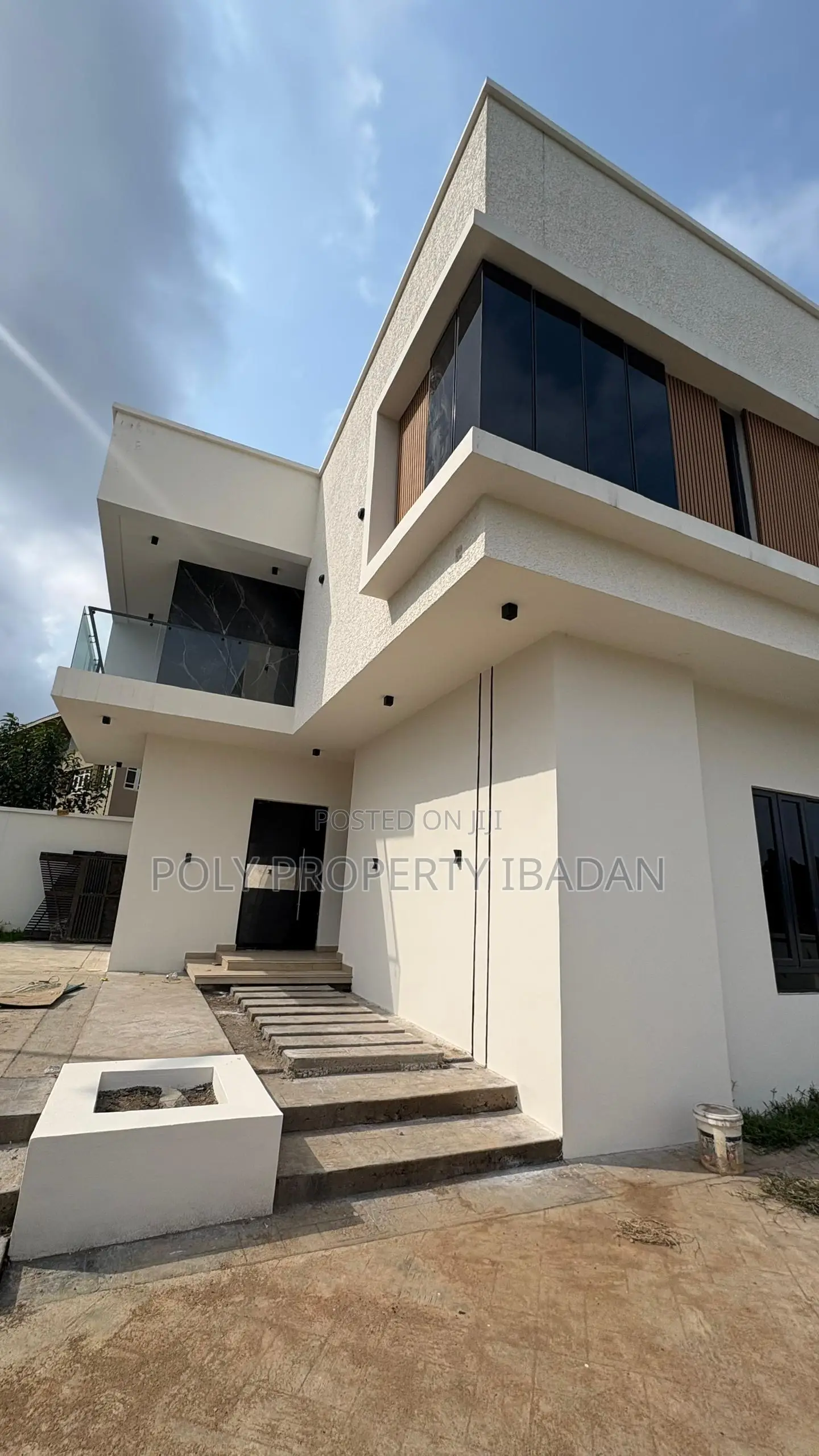 4bdrm Duplex in Kolapo Ishola Gra, Ibadan for sale in Ibadan