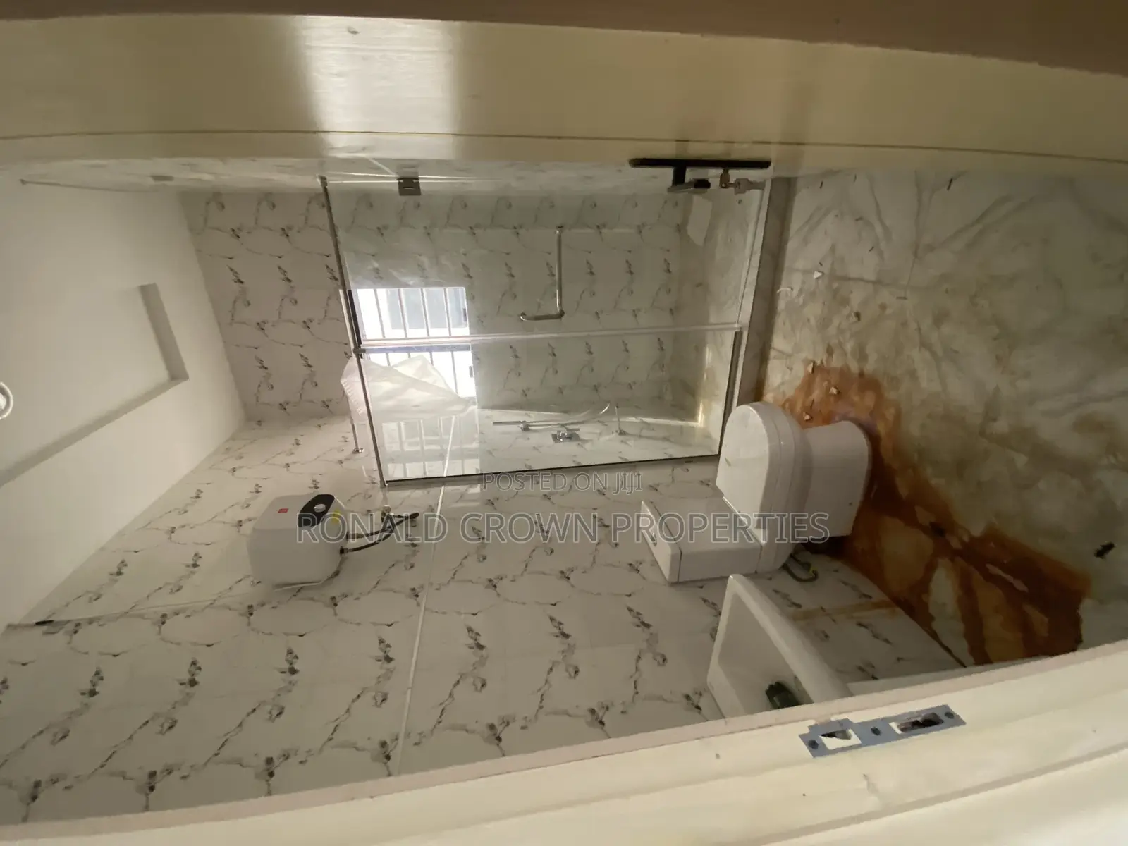 6bdrm Duplex in Apple Junction for sale in Apple Junction