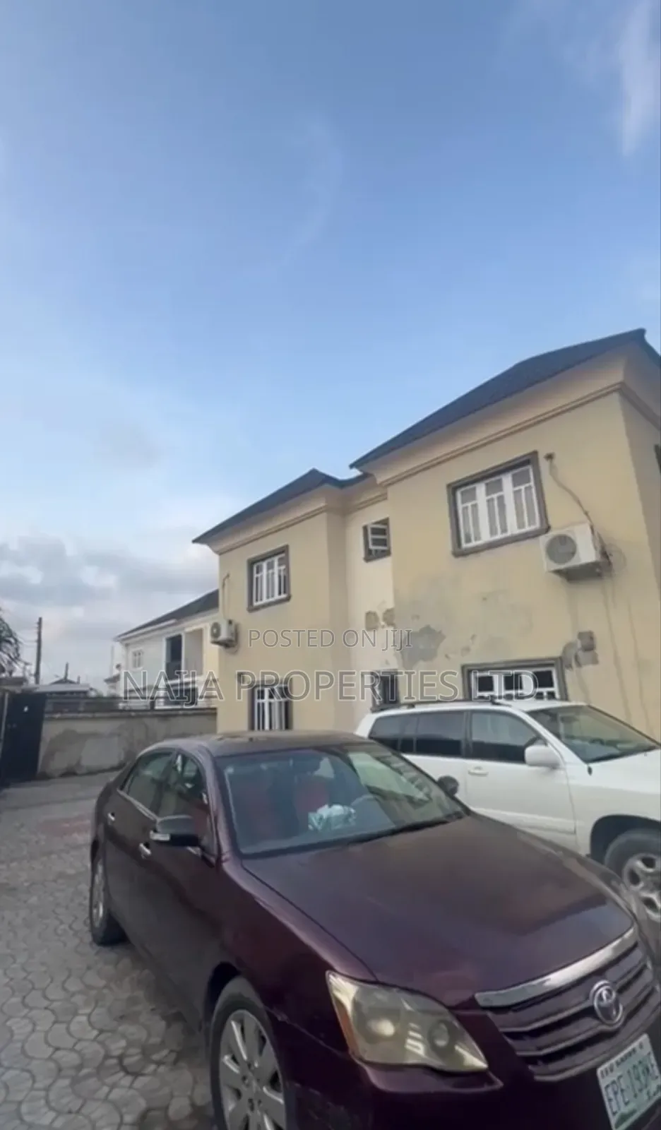 3bdrm Apartment in Ogidan, Sangotedo for sale in Sangotedo