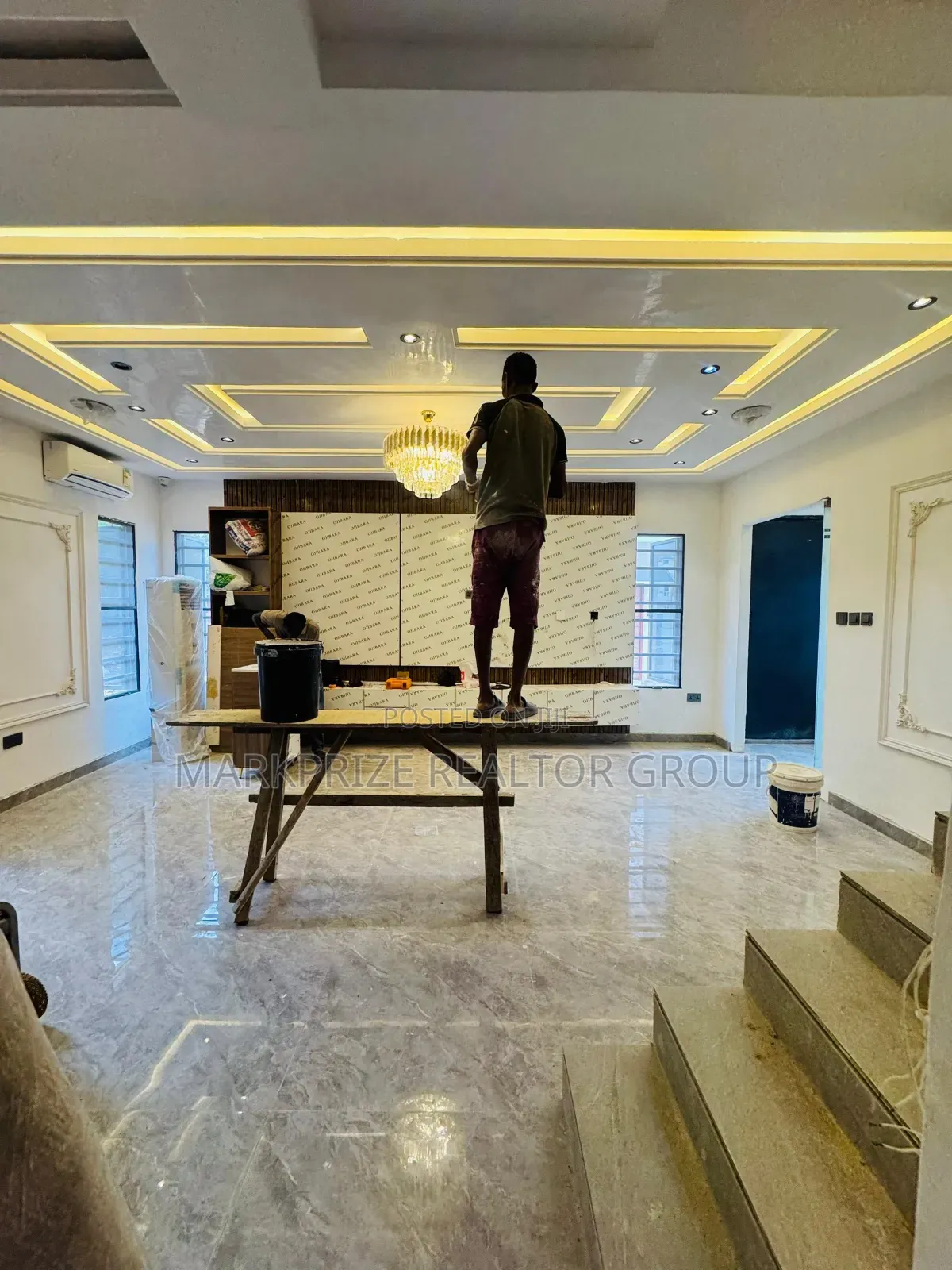 4bdrm Duplex in Opebi Ikeja Lagos for sale in Opebi
