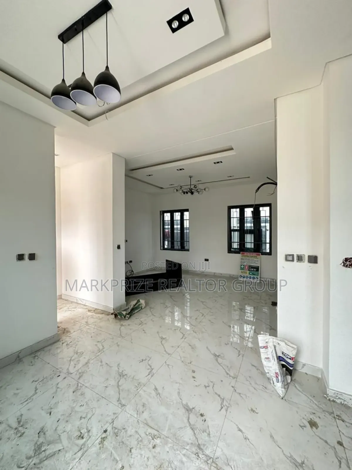 4bdrm Duplex in Ogudu Gra Lagos for sale in Ogudu GRA