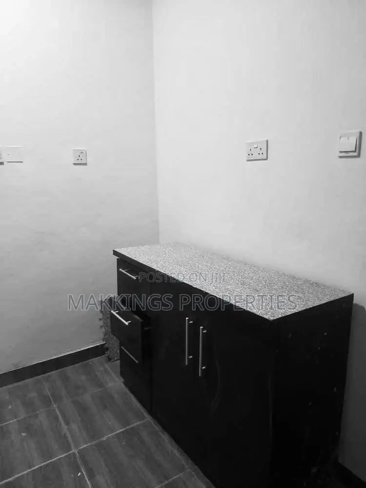 Studio Apartment in Ikate for rent in Ikate