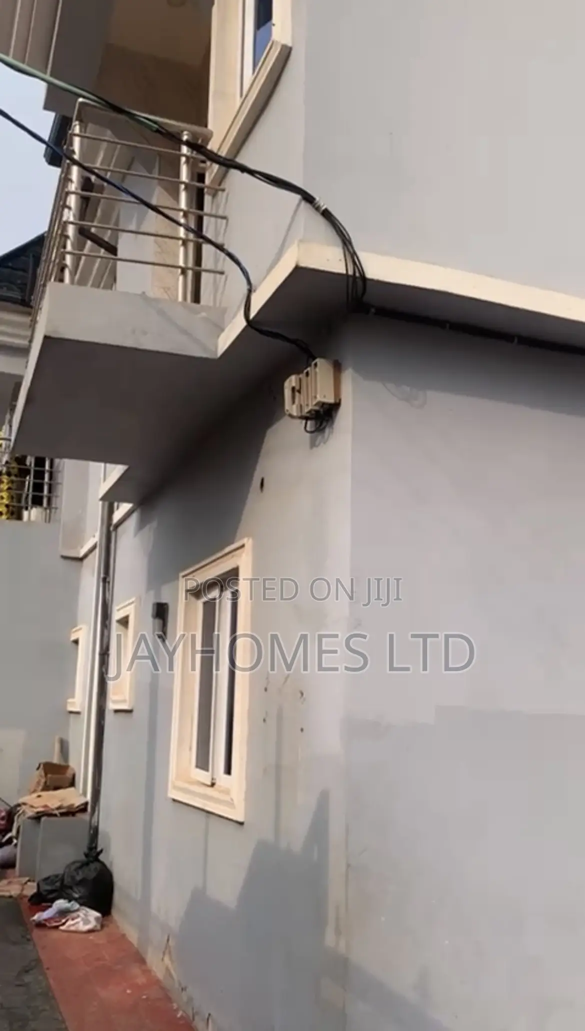 2bdrm Block of Flats in Back Of Hampton, Oshimili South for sale in Oshimili South