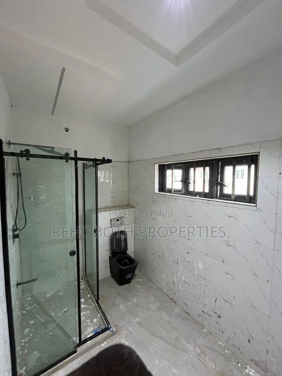 4bdrm Duplex in Adeoje Estate, Ibadan for sale in Ibadan