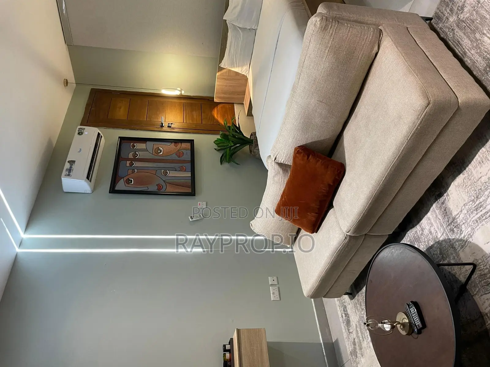 Studio Shortlet in Lekki in Lekki Phase 1
