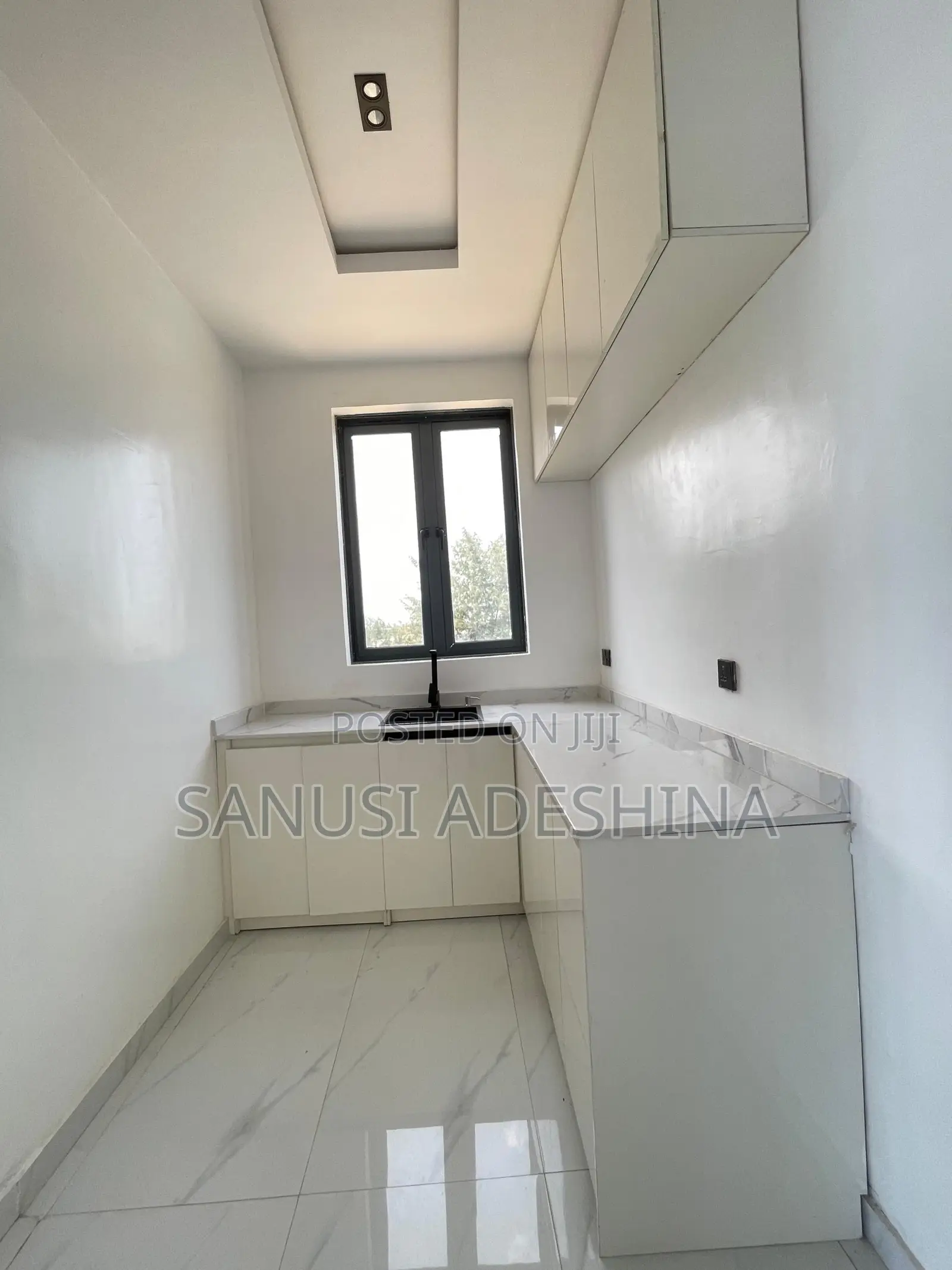 3bdrm Block of Flats in Jahi Gilmore for sale in Jahi