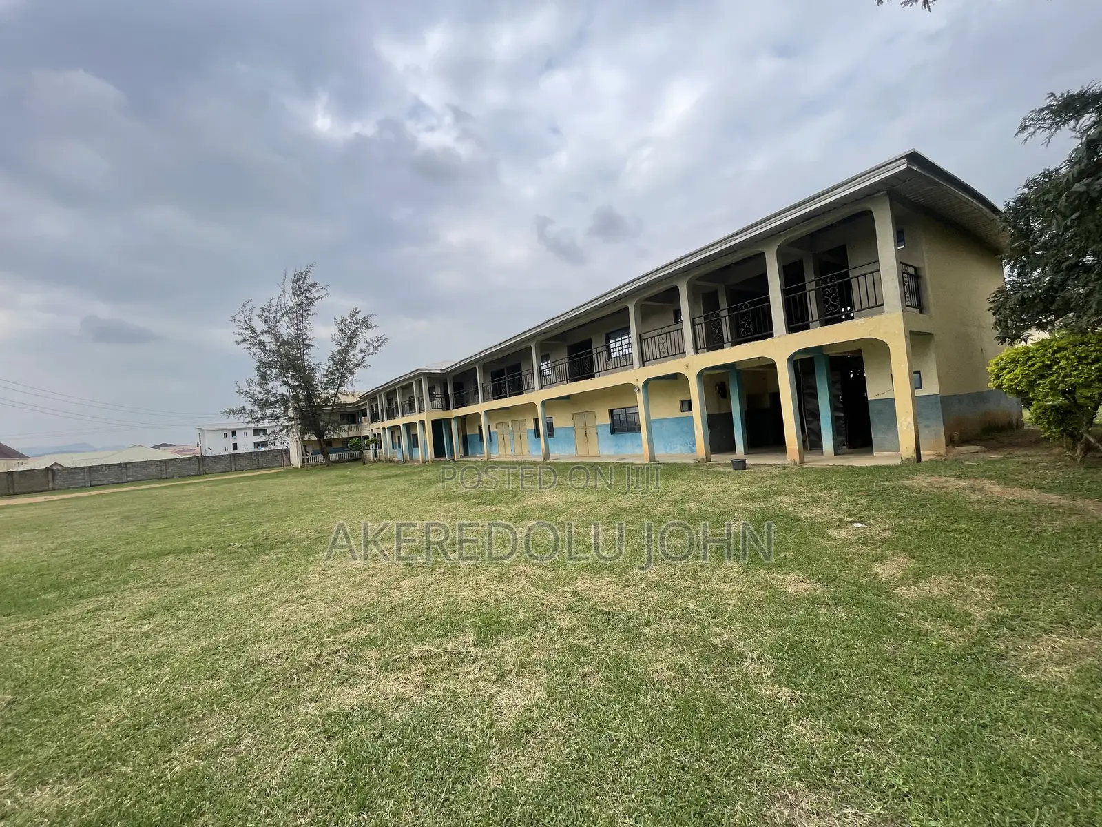 School Building 15 Rooms in Kubwa