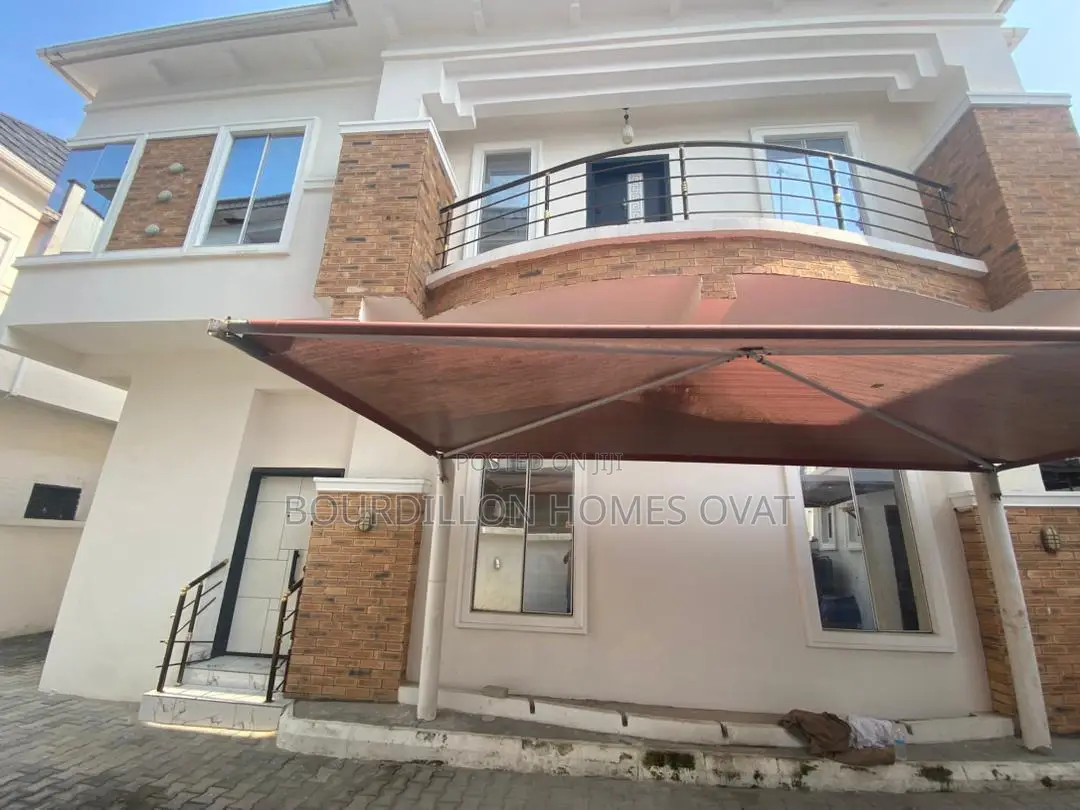 5bdrm Duplex in Lekki for sale in Lekki