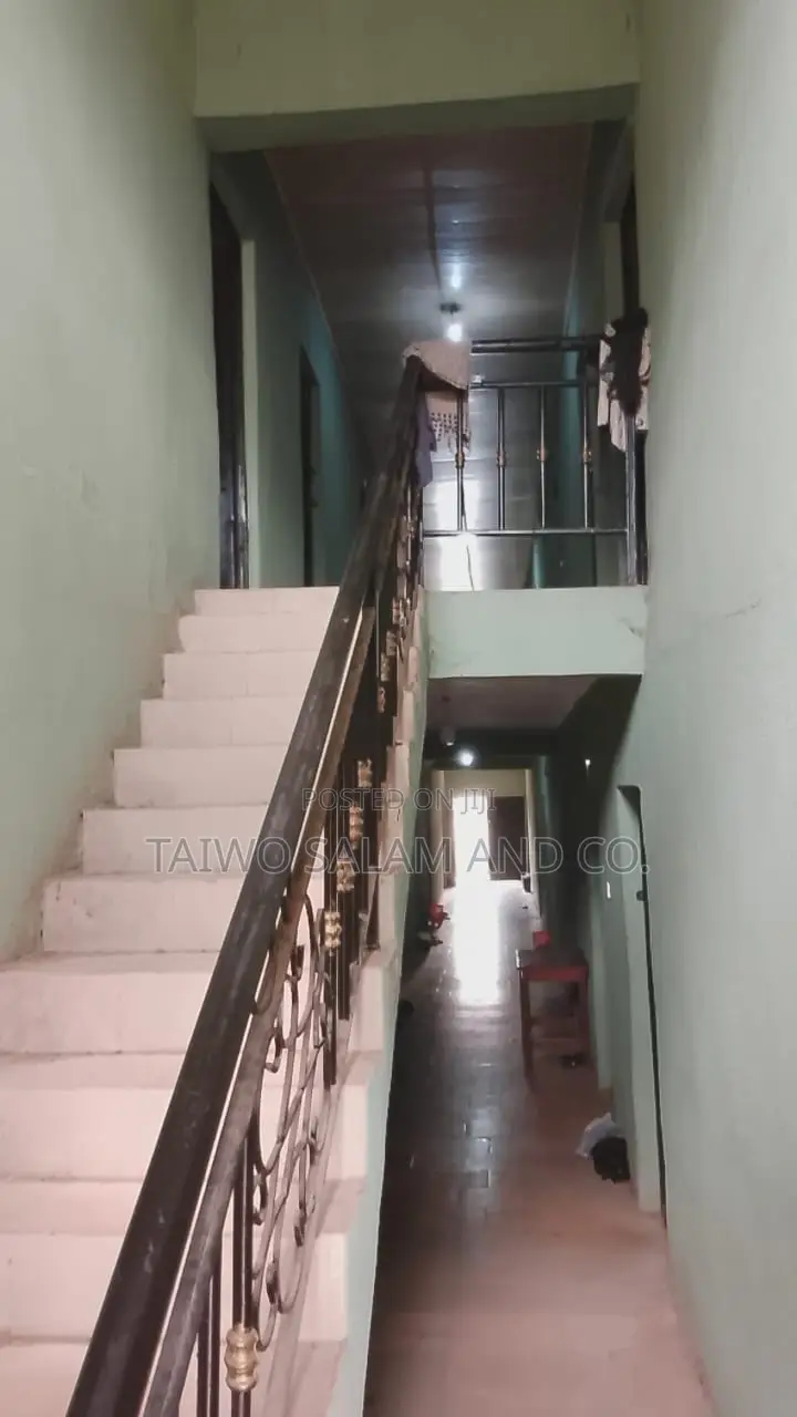 Functioning 44 Rooms Self Contained Hostel Funab Abeokuta University in Odeda