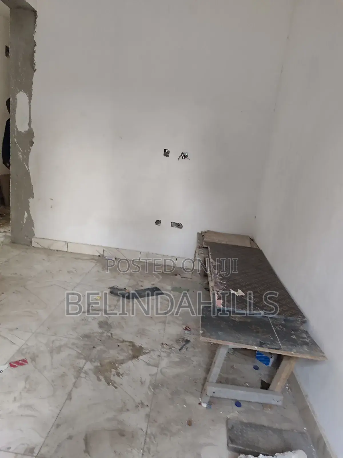 3bdrm Block of Flats in Wuse 2 for sale in Wuse 2