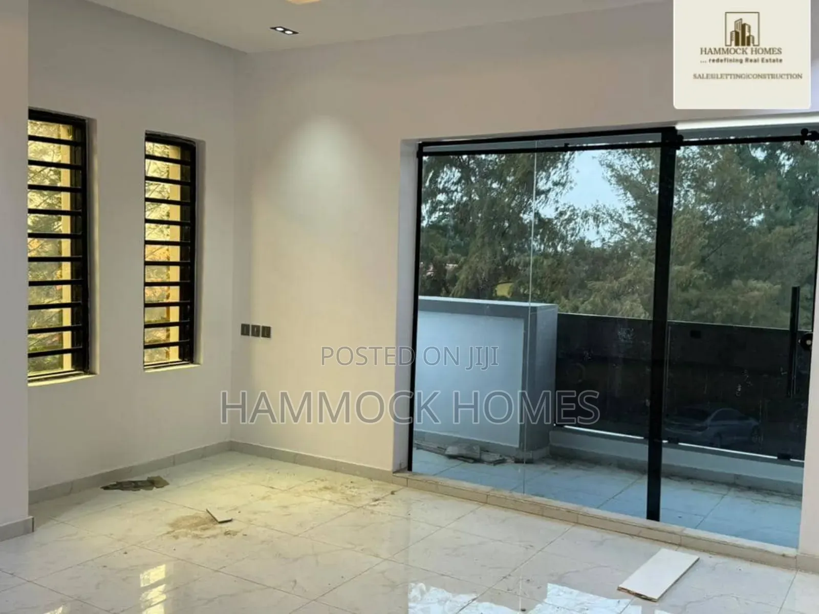 5bdrm Duplex in Carlton Gate Estate, Akobo for sale in Akobo