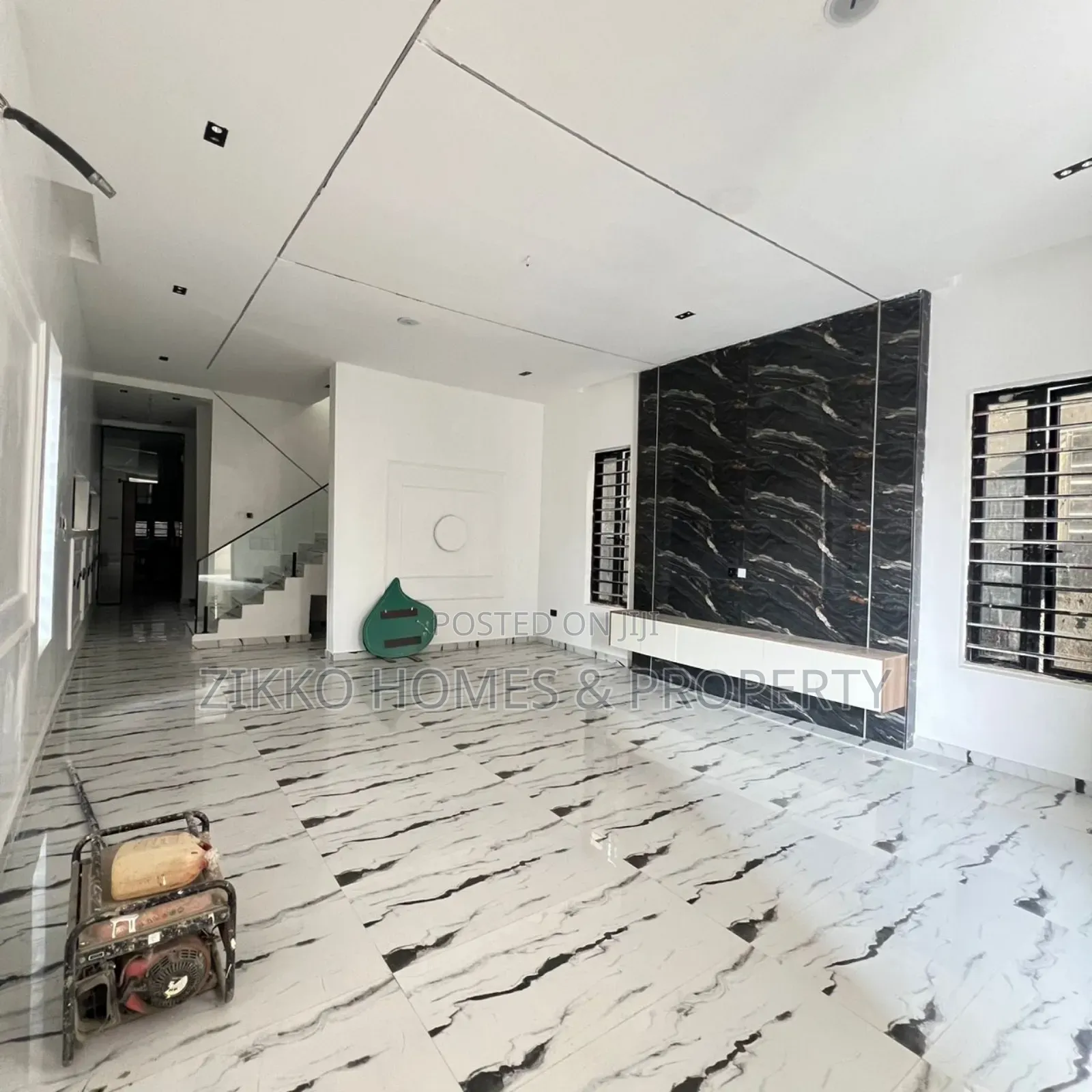 5bdrm Duplex in Agungi, Lekki for sale in Lekki