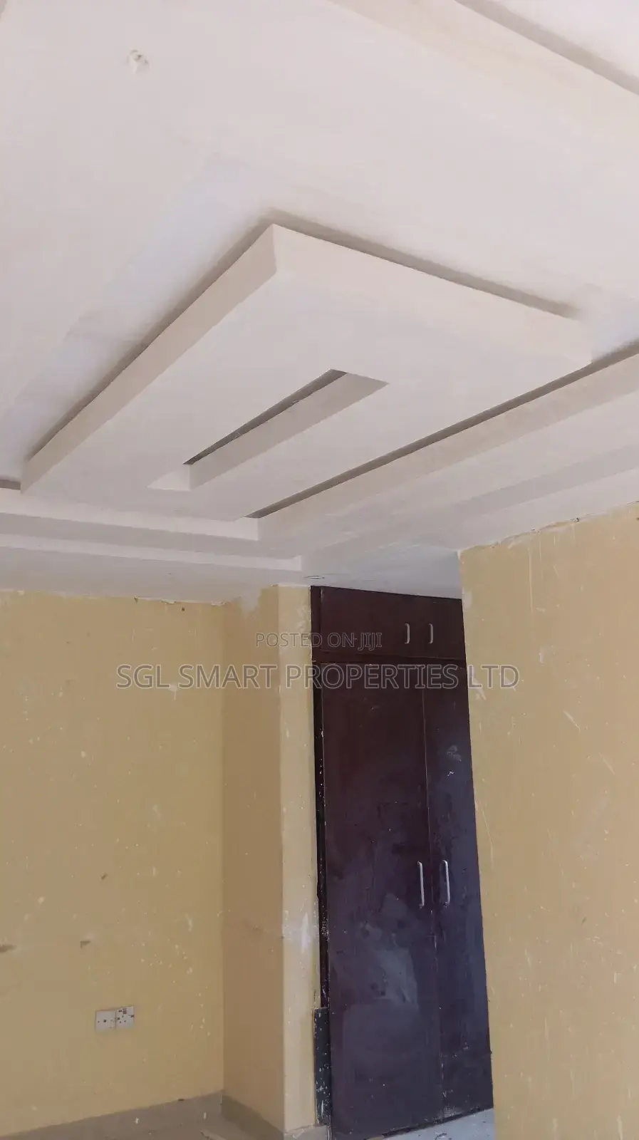 5bdrm Duplex in Obenagu Awka for rent in Awka