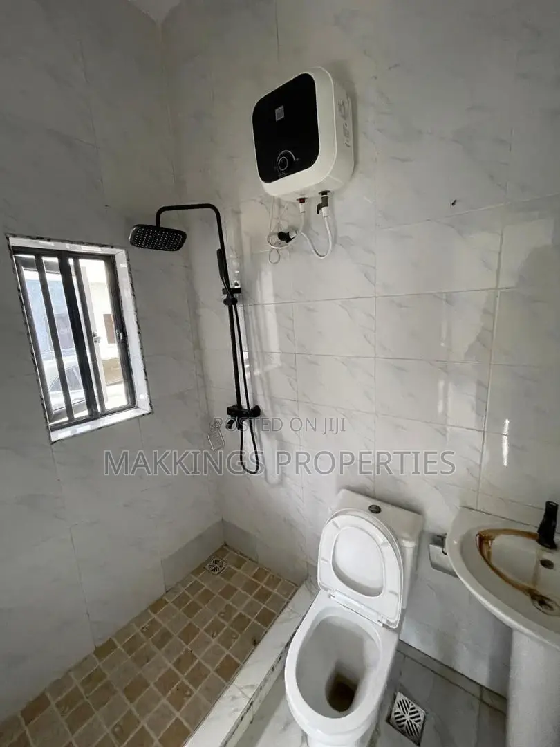 2bdrm Block of Flats in Ikate for rent in Ikate