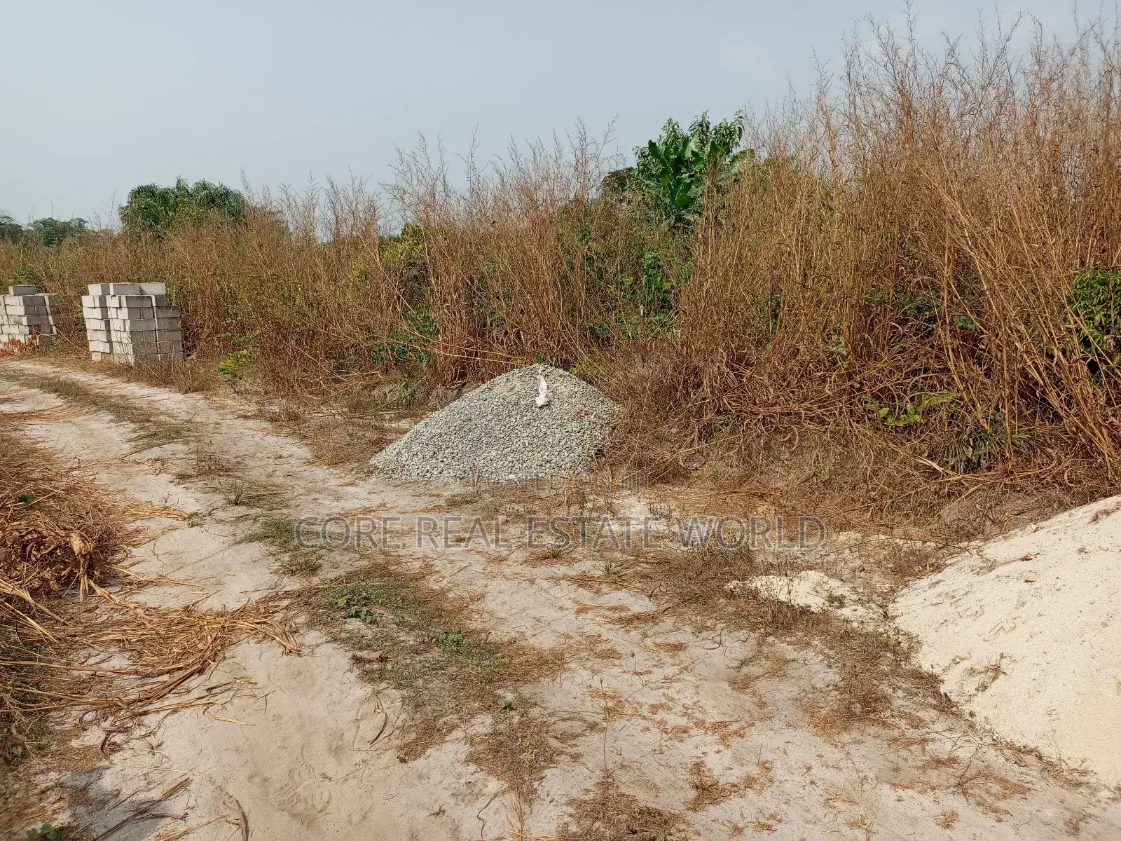 Free From Govt Wahala, Elerangbe, Oriba Alasia, Ibeju Lekki in Elerangbe