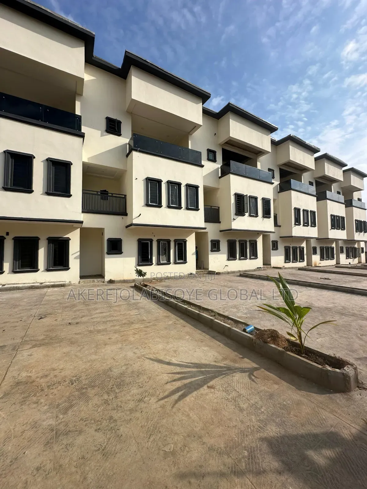 4bdrm Townhouse/Terrace in Close To Maitama, Katampe for sale in Katampe