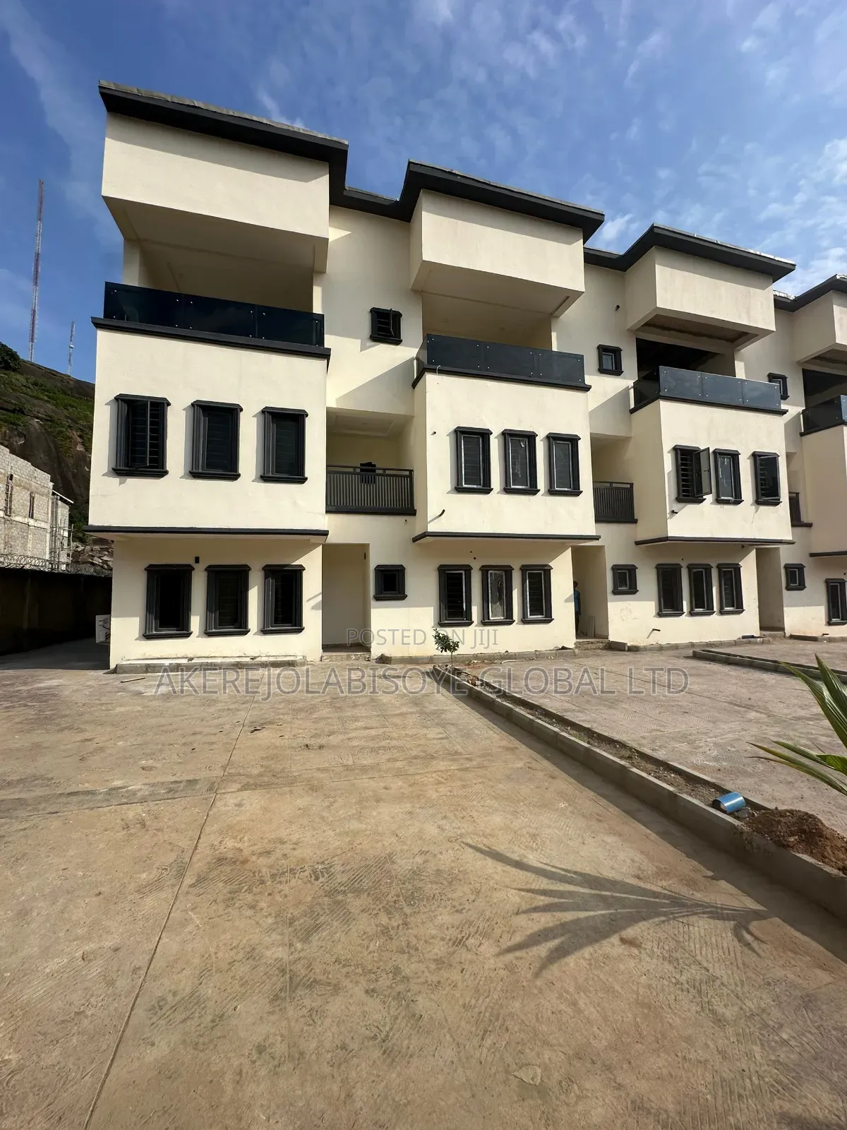 4bdrm Townhouse/Terrace in Close To Maitama, Katampe for sale in Katampe