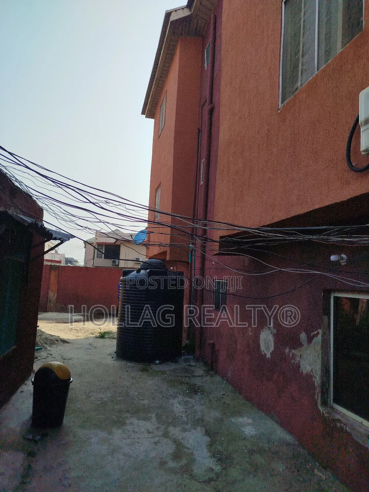 3bdrm Block of Flats in Ago Palace for sale in Ago Palace