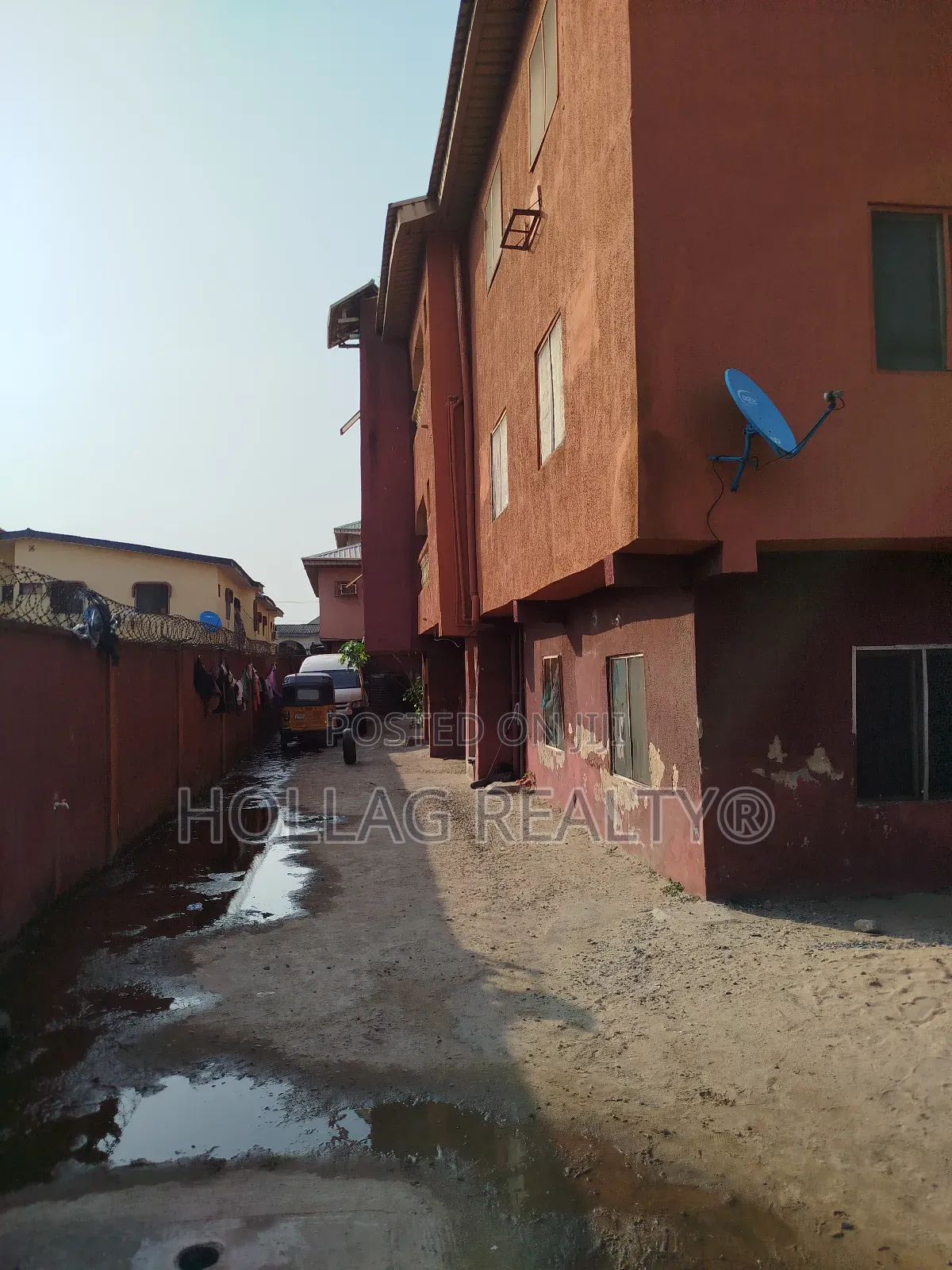 3bdrm Block of Flats in Ago Palace for sale in Ago Palace