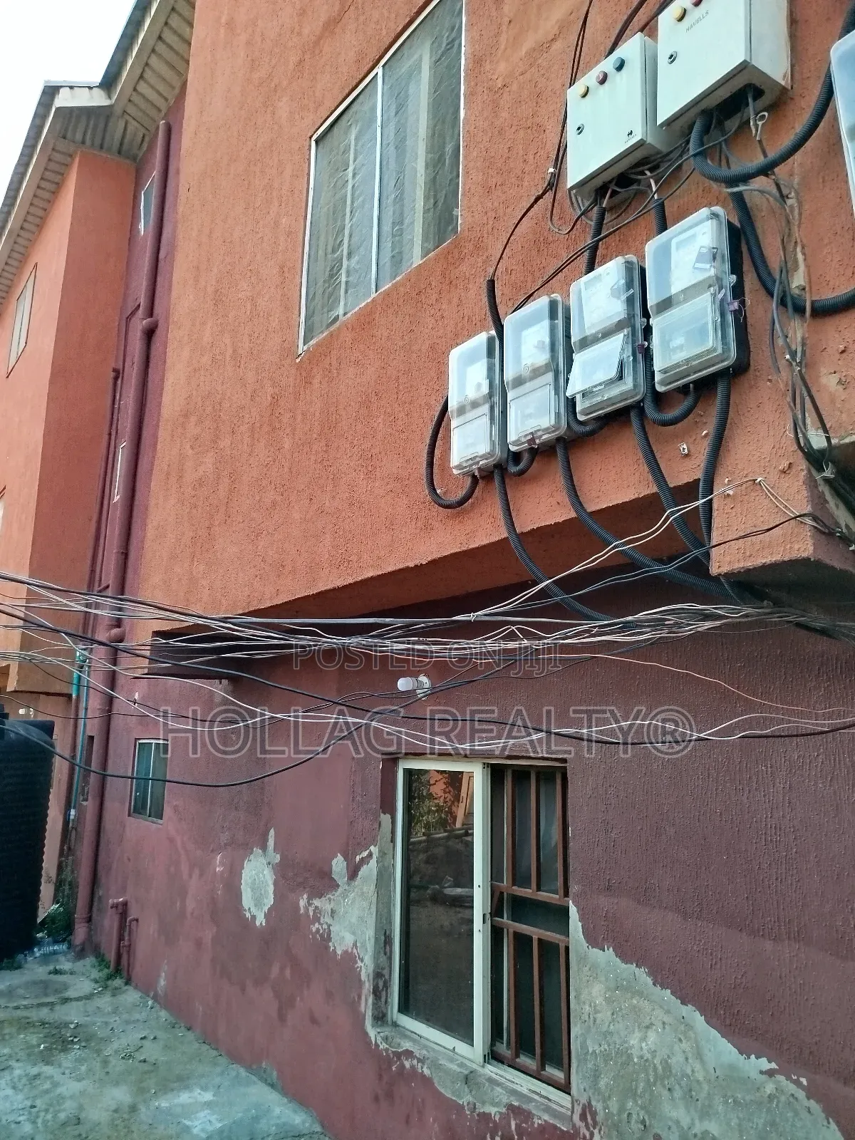 3bdrm Block of Flats in Ago Palace for sale in Ago Palace