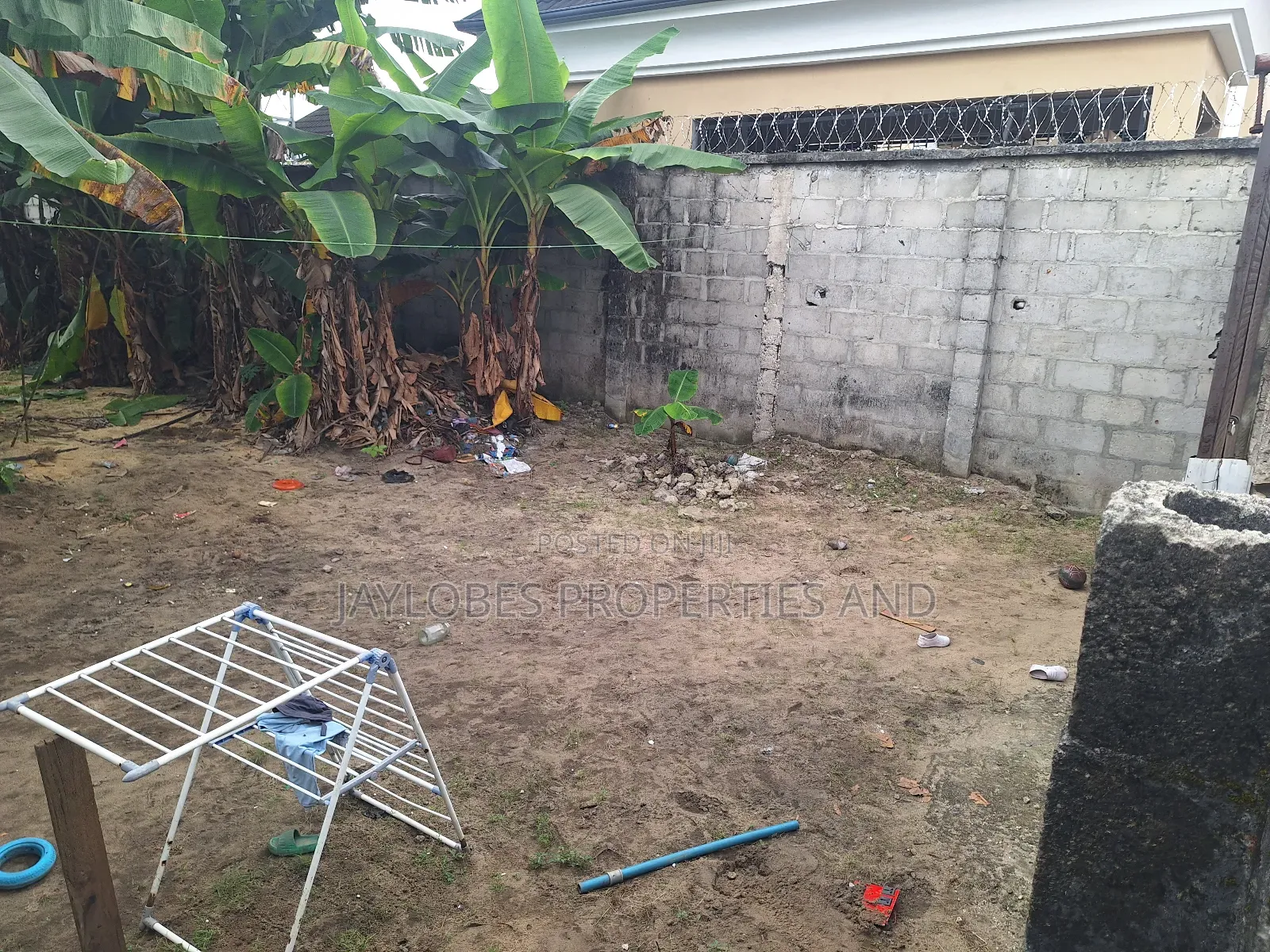 For Sale: 1 Plot at Woji, Port Harcourt in Obio-Akpor