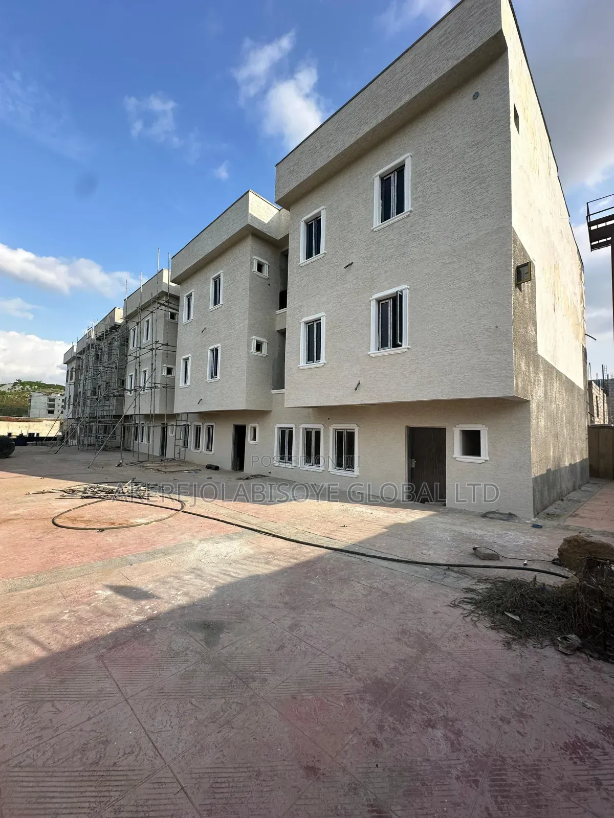 4bdrm Townhouse/Terrace in Katampe (7Min To for sale in Katampe