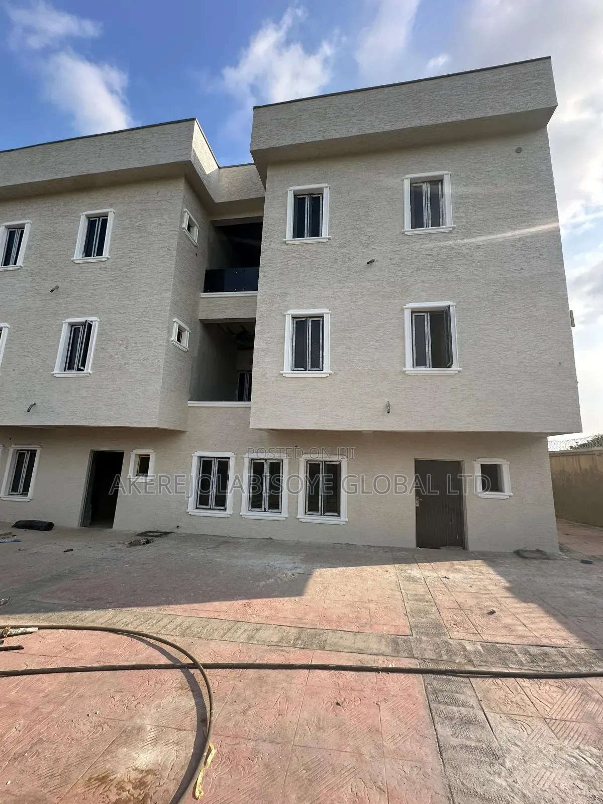 4bdrm Townhouse/Terrace in Katampe (7Min To for sale in Katampe