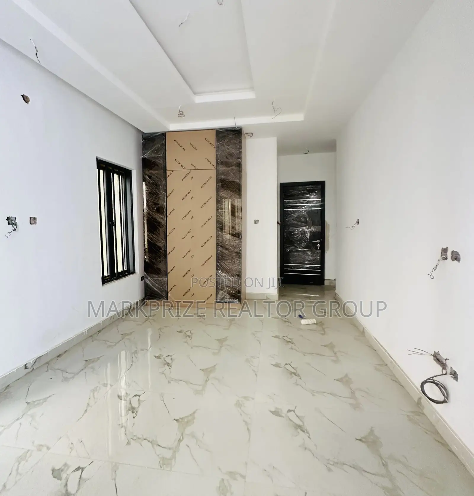 5bdrm Duplex in Ikeja Gra Lagos for sale in Ikeja GRA