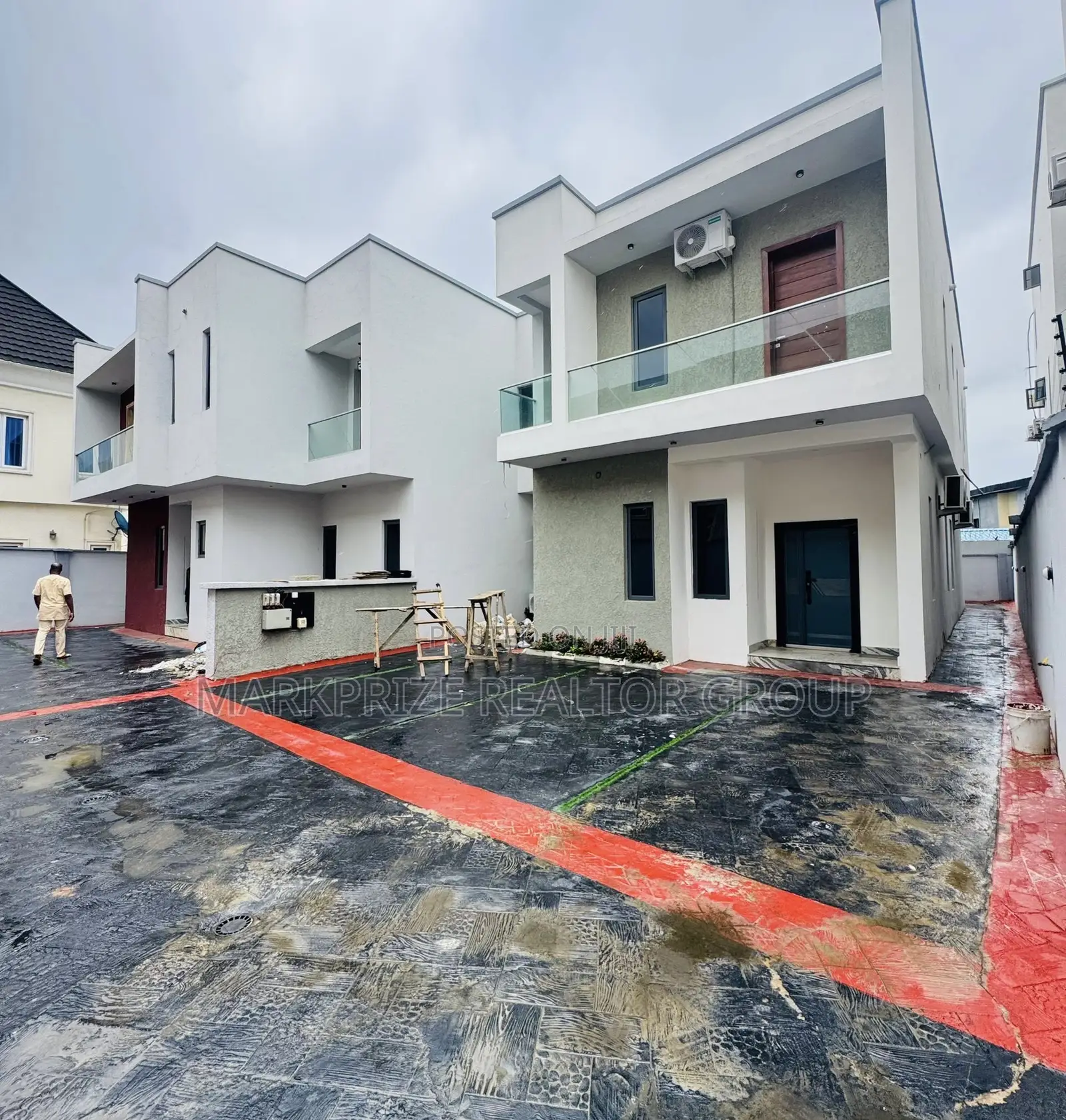 4bdrm Duplex in Magodo Phase 2 Gra for sale in Magodo