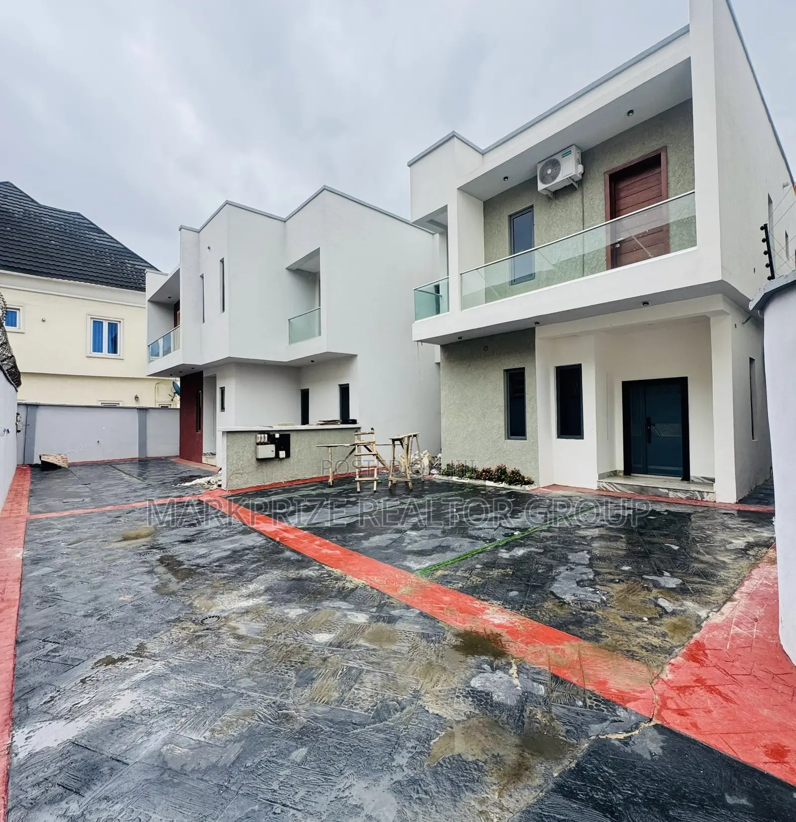 4bdrm Duplex in Magodo Phase 2 Gra for sale in Magodo