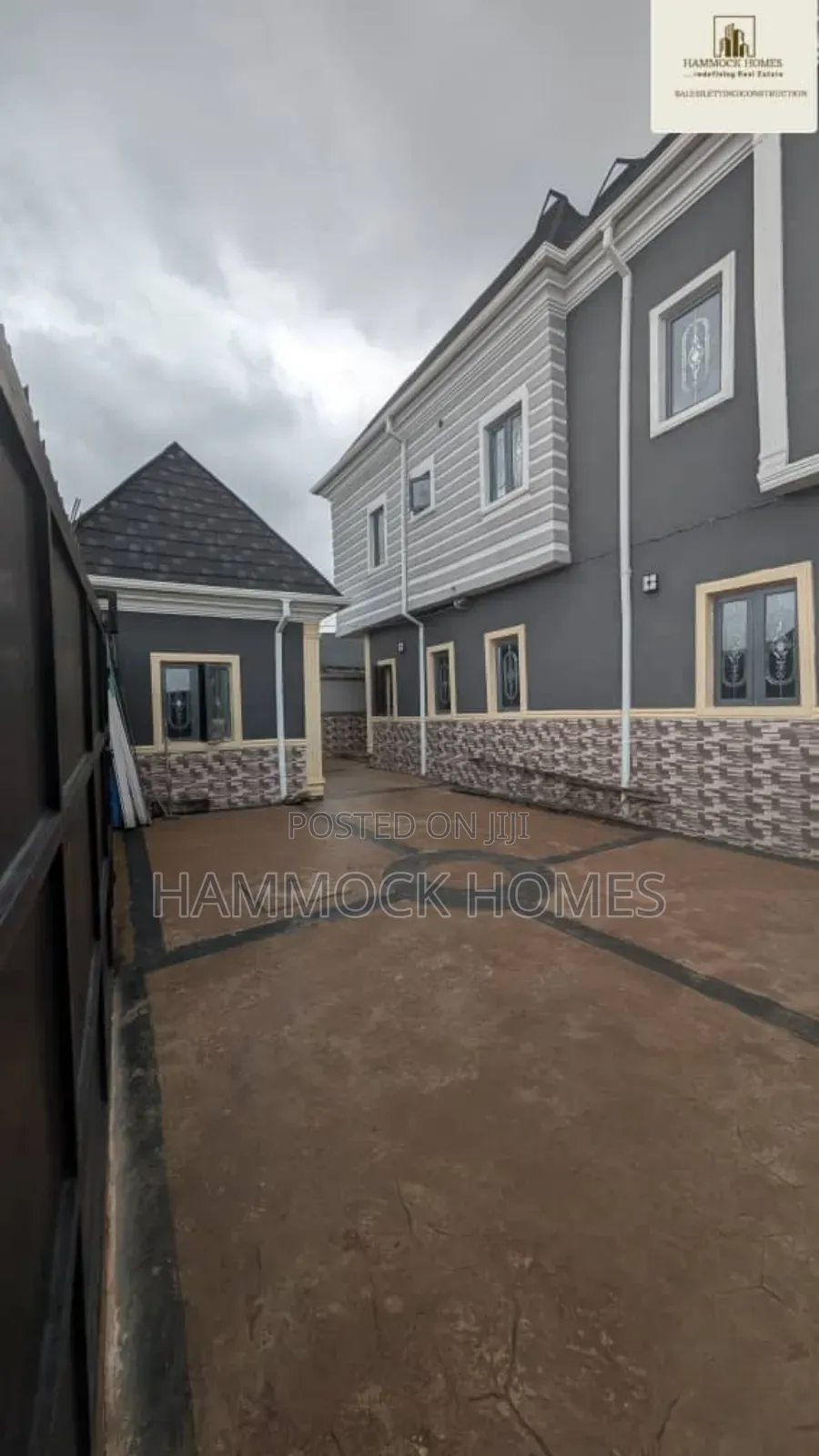 9bdrm Duplex in Peace Estate, Iwo Road for sale in Iwo Road