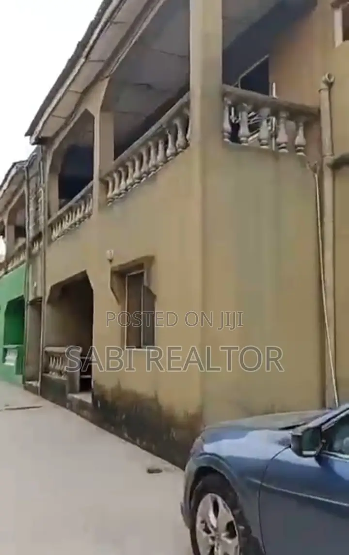 3bdrm Block of Flats in Meiran for sale in Meiran
