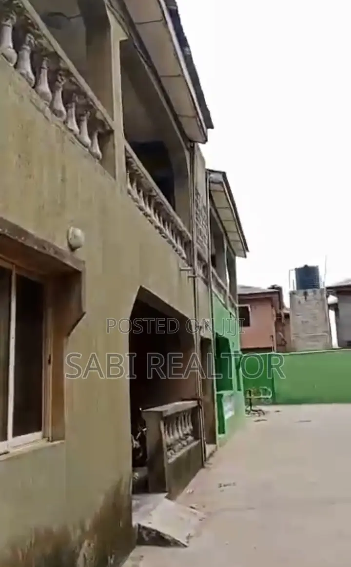 3bdrm Block of Flats in Meiran for sale in Meiran
