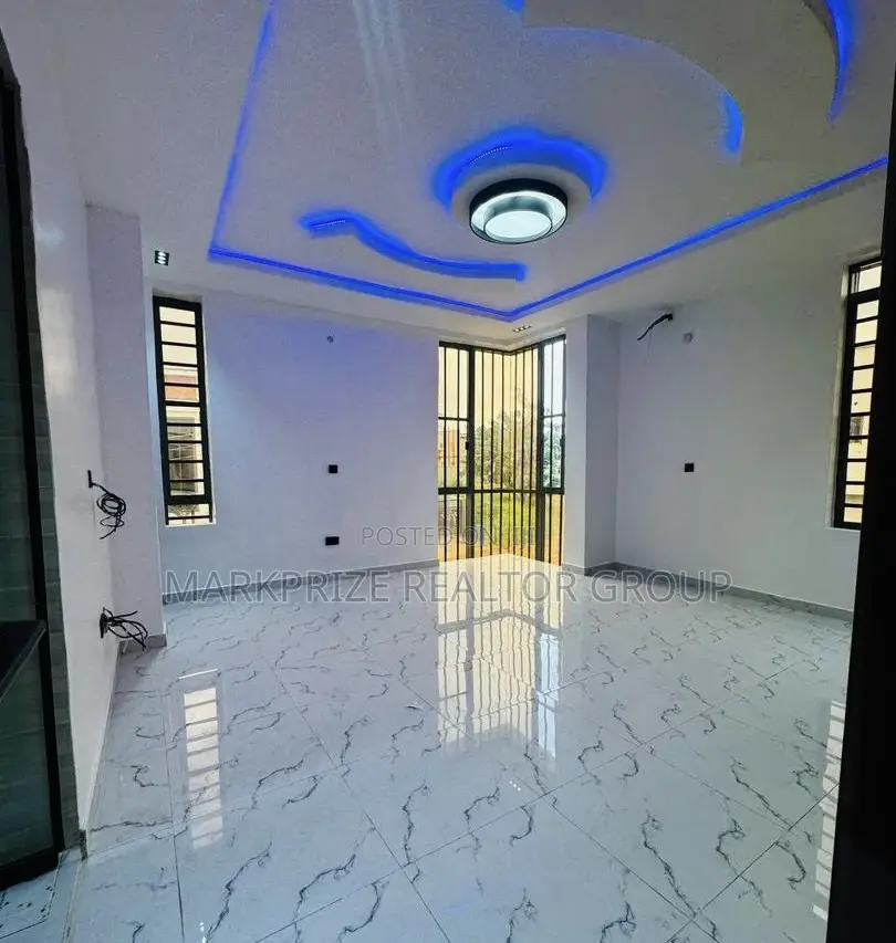 4bdrm Duplex in Ogba Ikeja Lagos for sale in Ogba