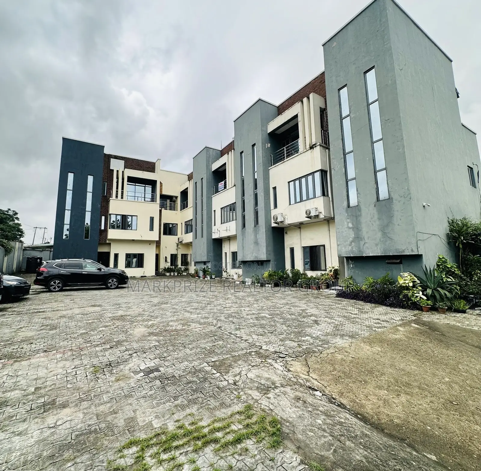 4bdrm Duplex in Gbagada Phase 1 for sale in Gbagada