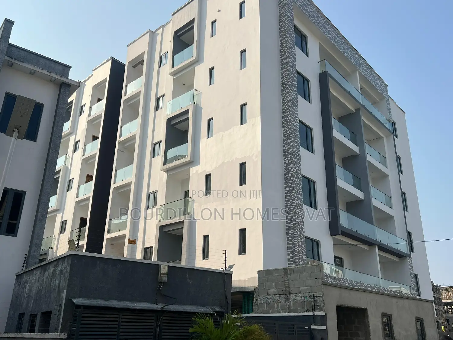2bdrm Apartment in Lekki Phase 1, Lekki for sale in Lekki Phase 1