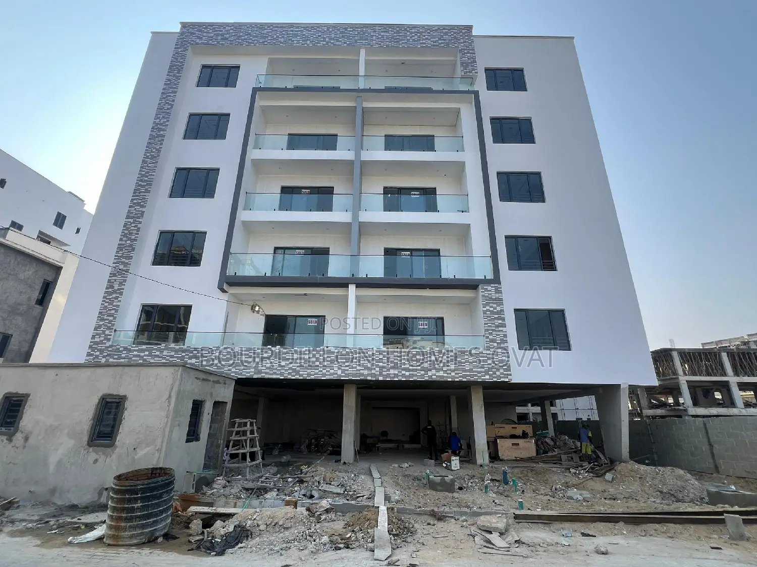 2bdrm Apartment in Lekki Phase 1, Lekki for sale in Lekki Phase 1