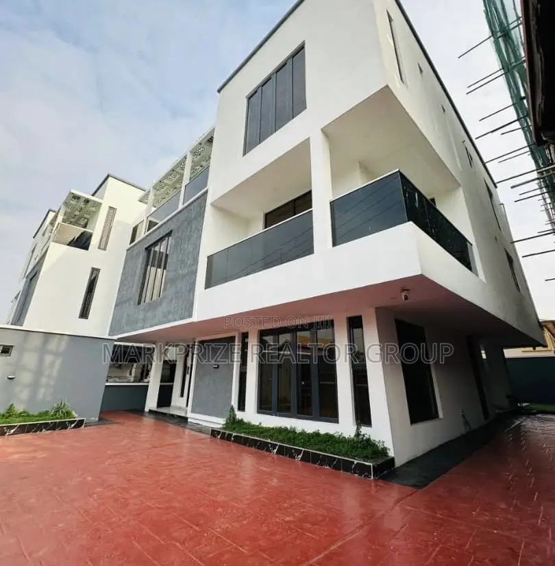 5bdrm Duplex in Omole Phase 1 Lagos for sale in Omole Phase 1