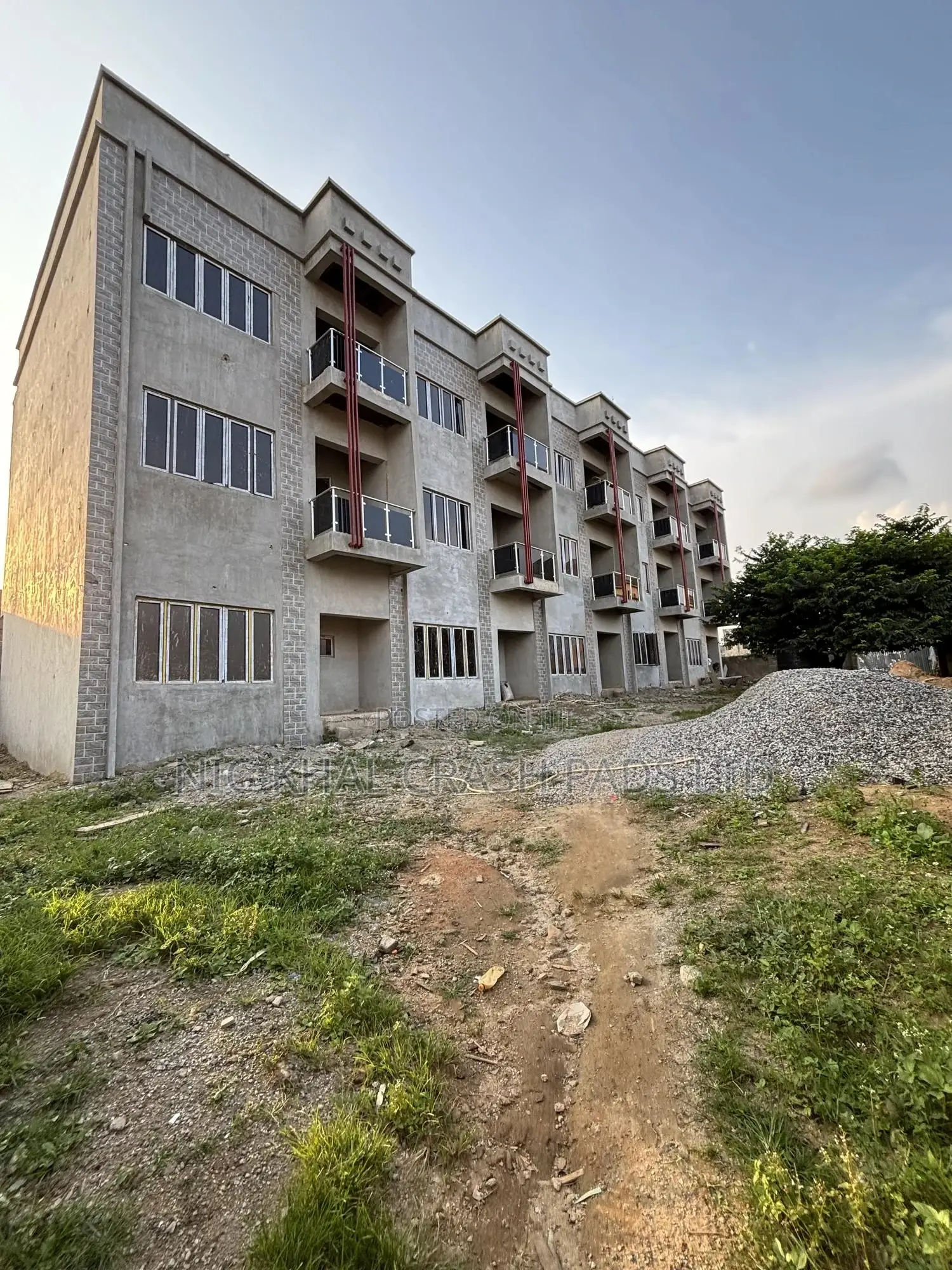 5bdrm Duplex in Jahi for sale in Jahi