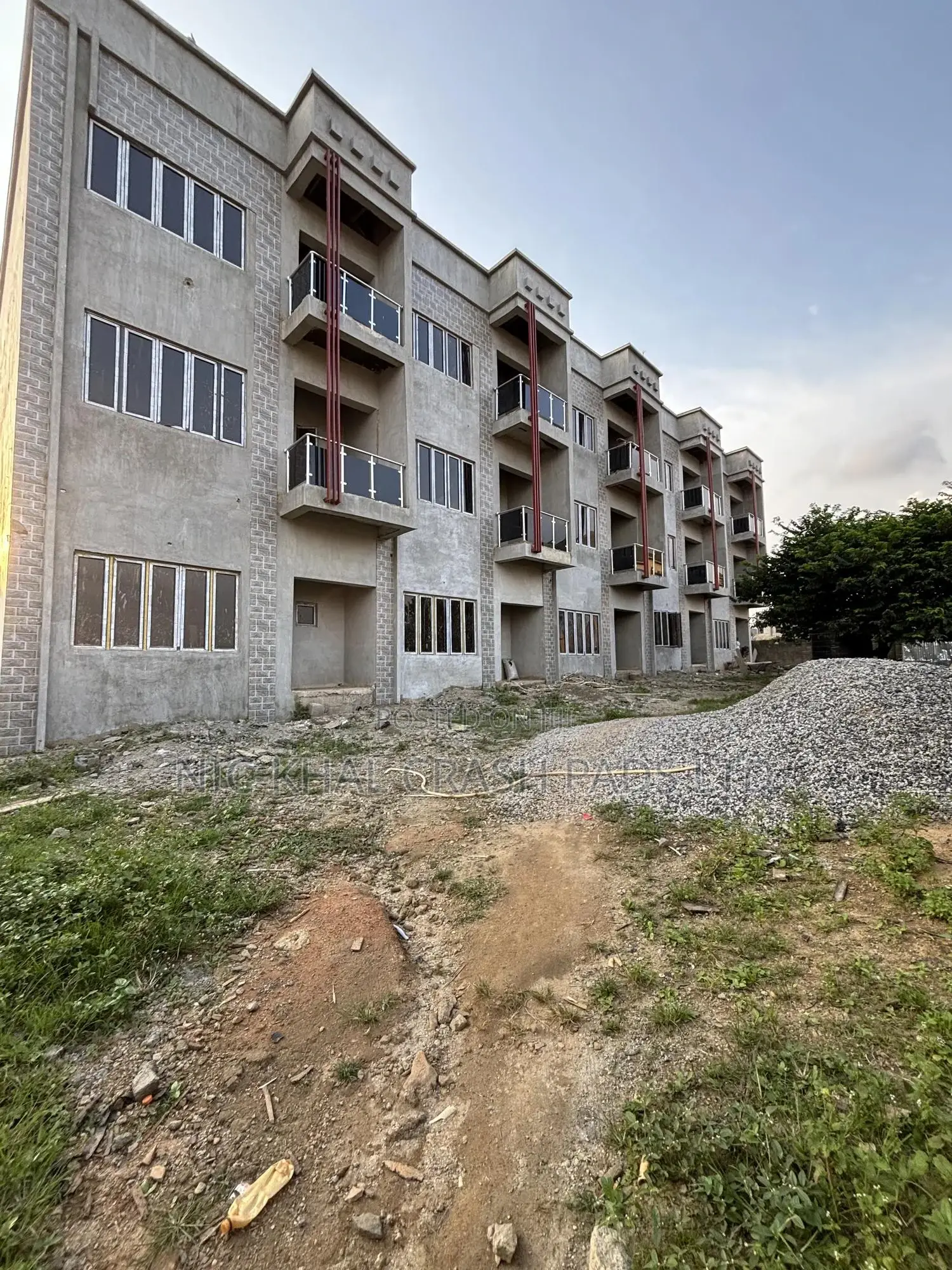 5bdrm Duplex in Jahi for sale in Jahi