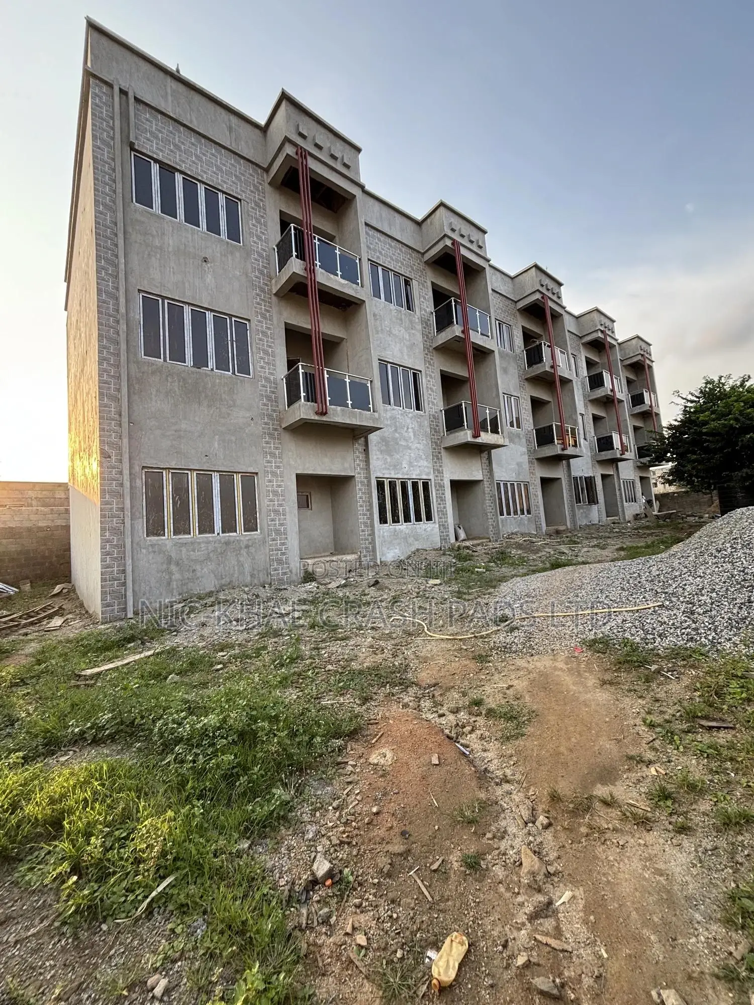 5bdrm Duplex in Jahi for sale in Jahi