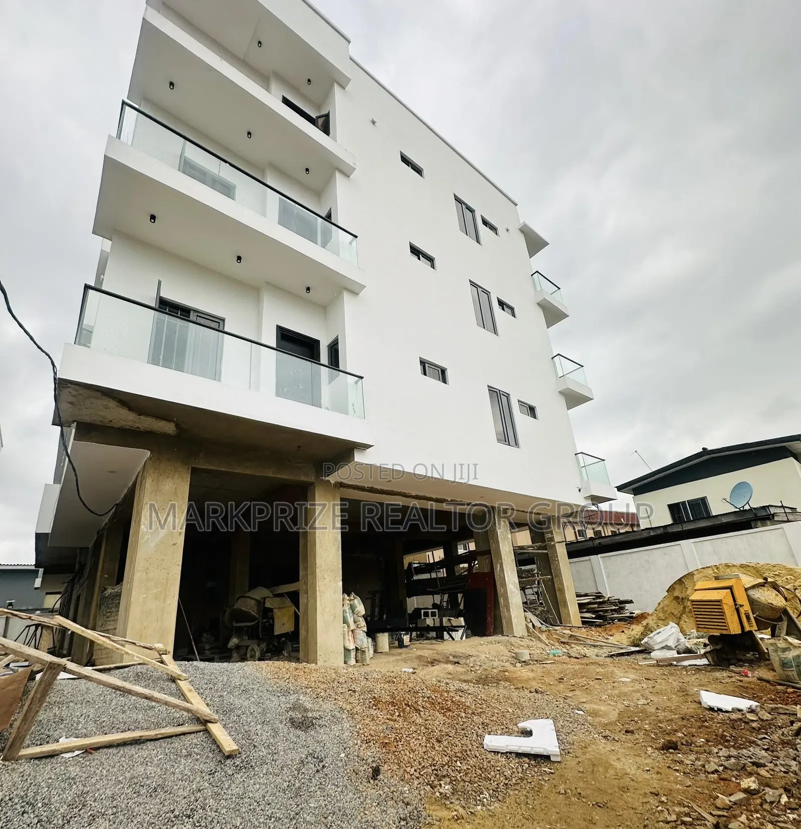 4bdrm Duplex in Magodo Phase 1 Gra for sale in Magodo