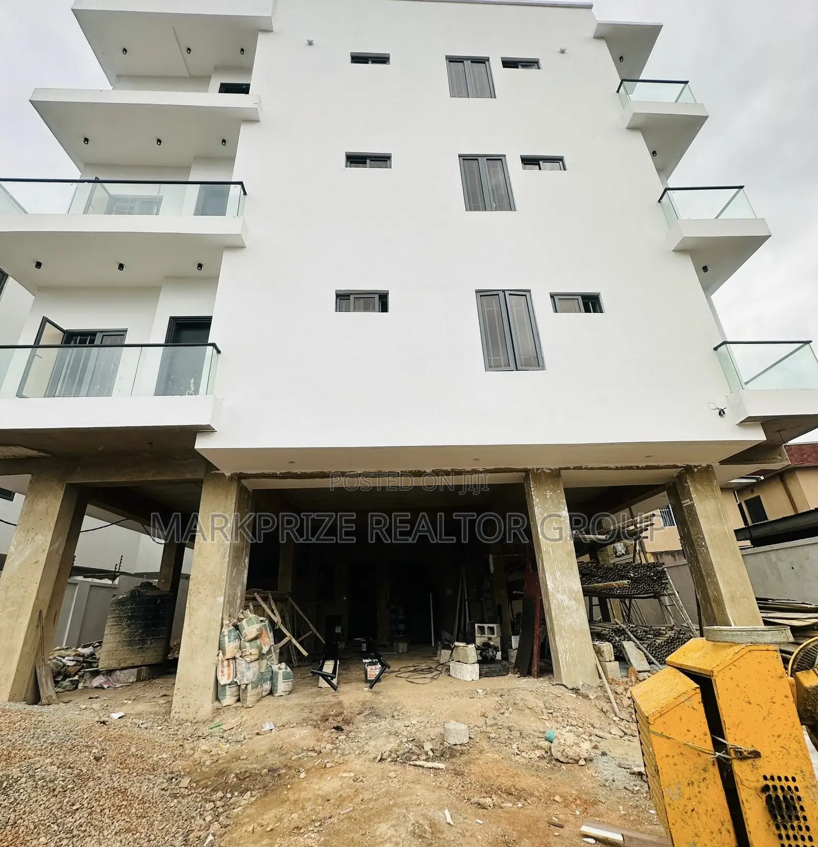 4bdrm Duplex in Magodo Phase 1 Gra for sale in Magodo