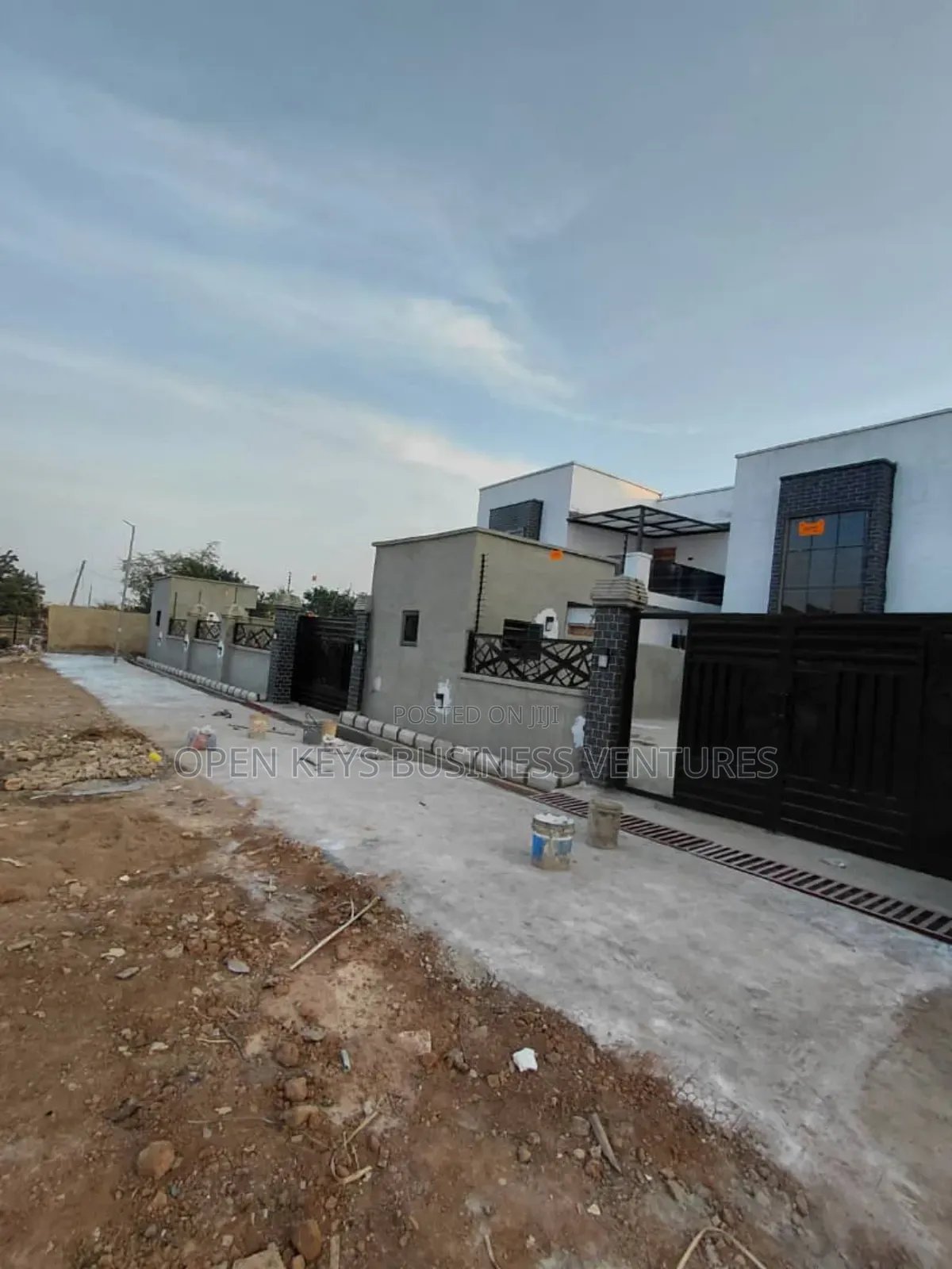 Furnished 4bdrm Duplex in Emmanuel Estate, for sale in Jericho