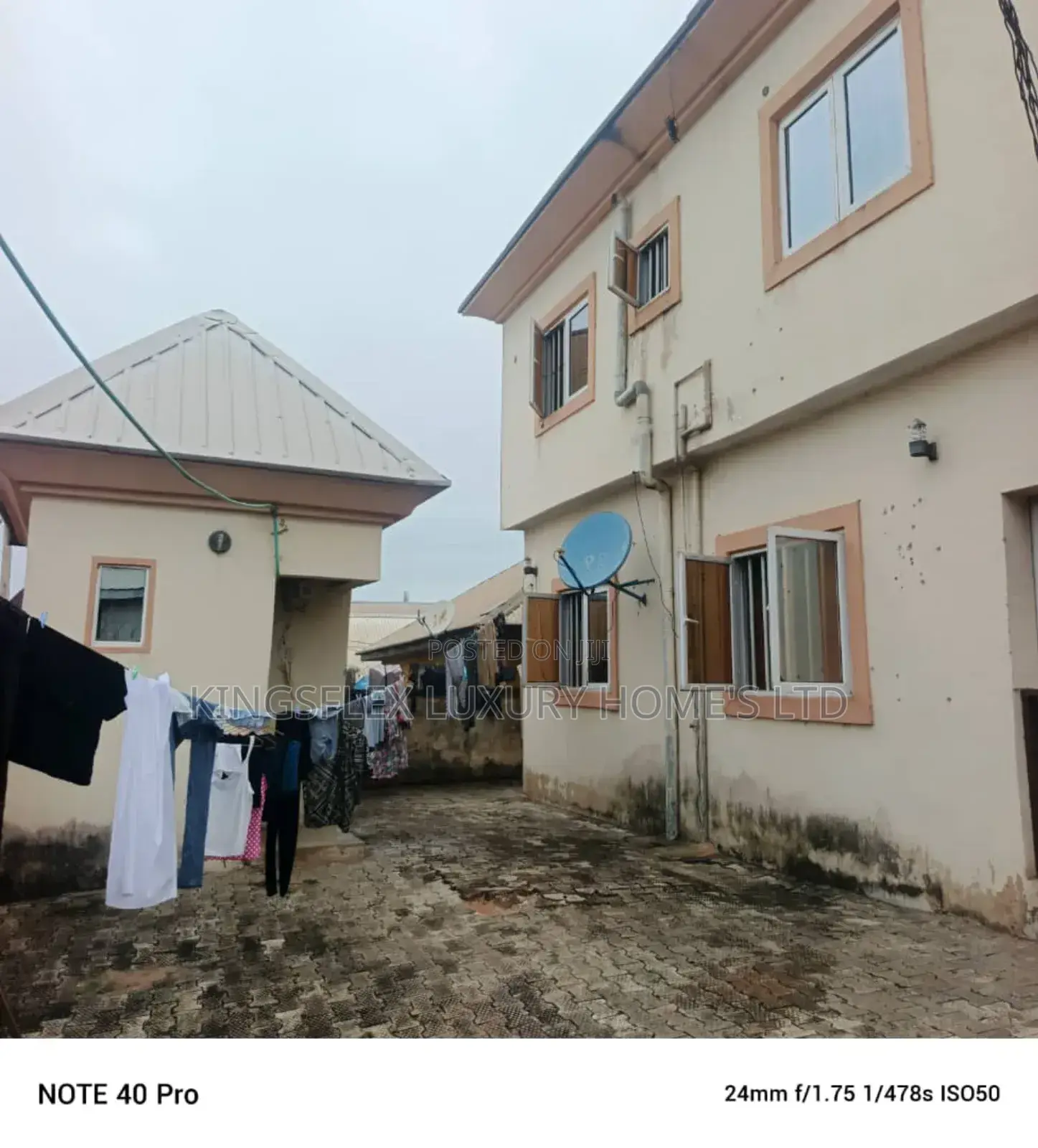 8bdrm Block of Flats in Nill, Oshimili North for sale in Oshimili North