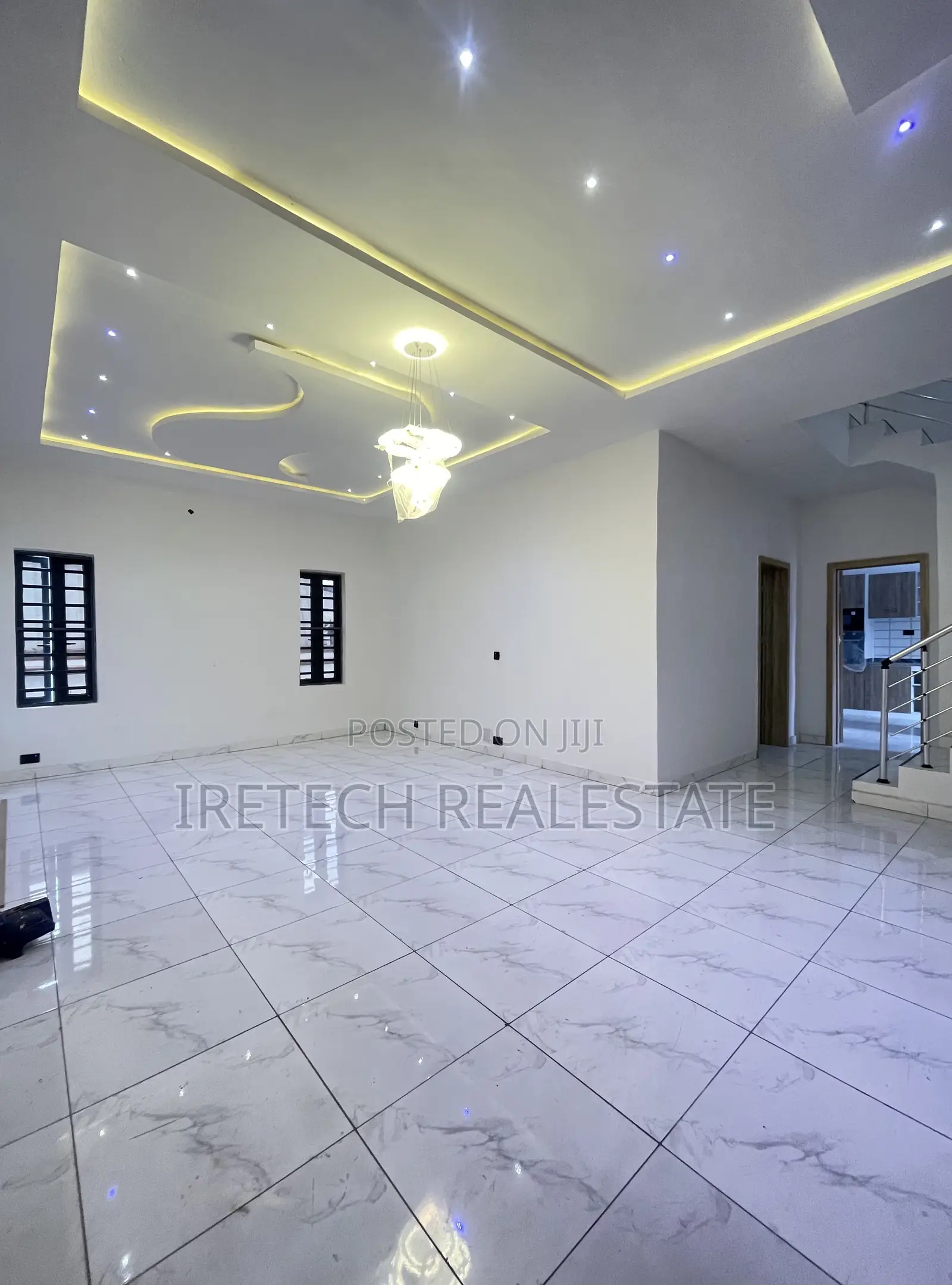 5bdrm Duplex in Abijo Axis Ajah for sale in Ajah