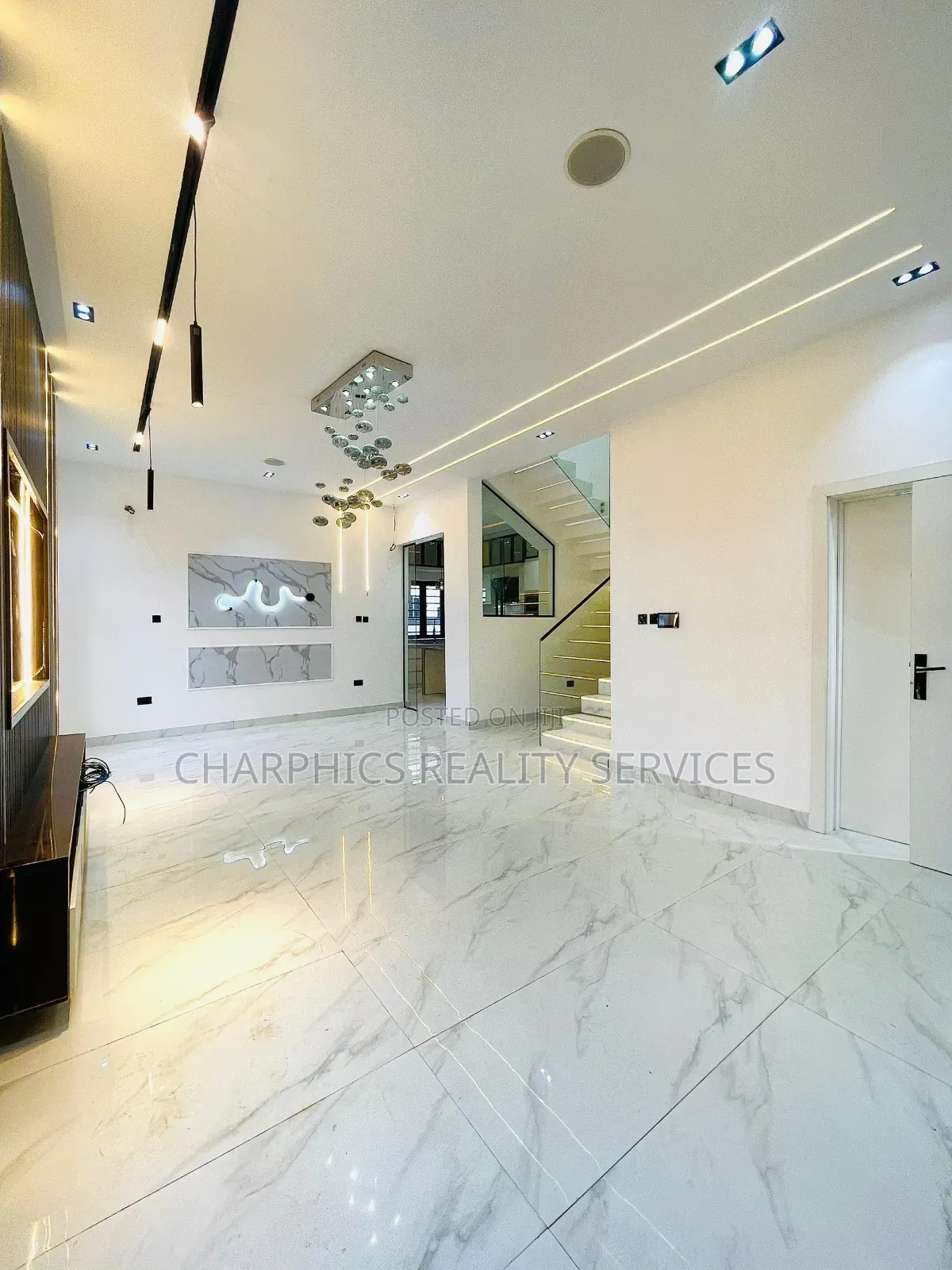 5bdrm Duplex in Ajah for sale in Ajah